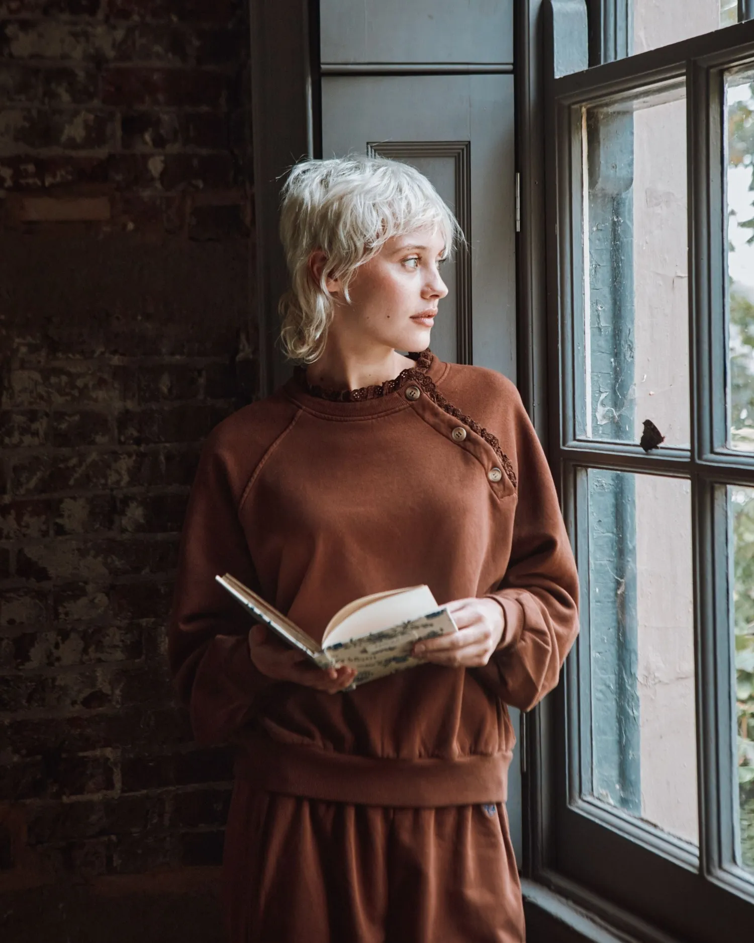 Emile et Ida sweat sweatshirt økologisk brun broderi