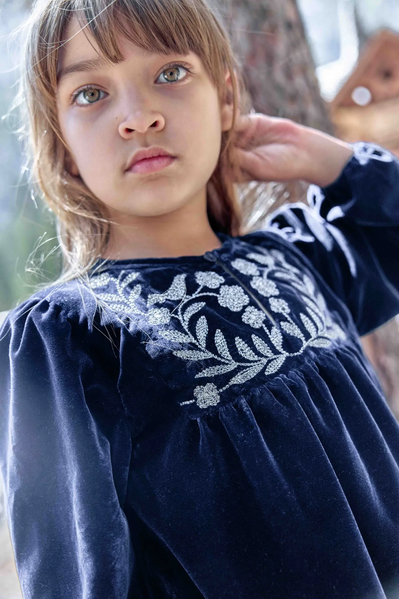 Bonton Daisy kjole blå broderi sølv junior