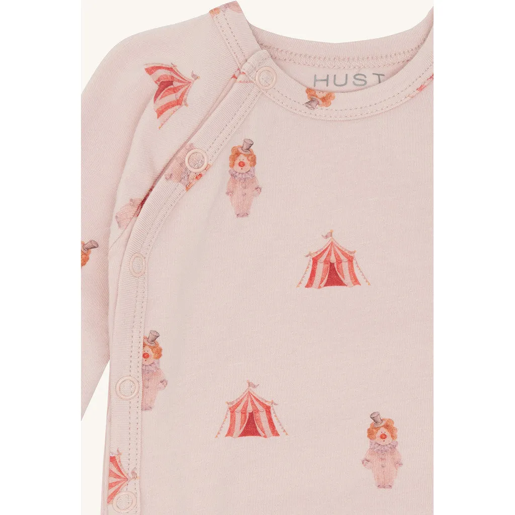 Hust & Claire Bing Circus body Peach Dust øko