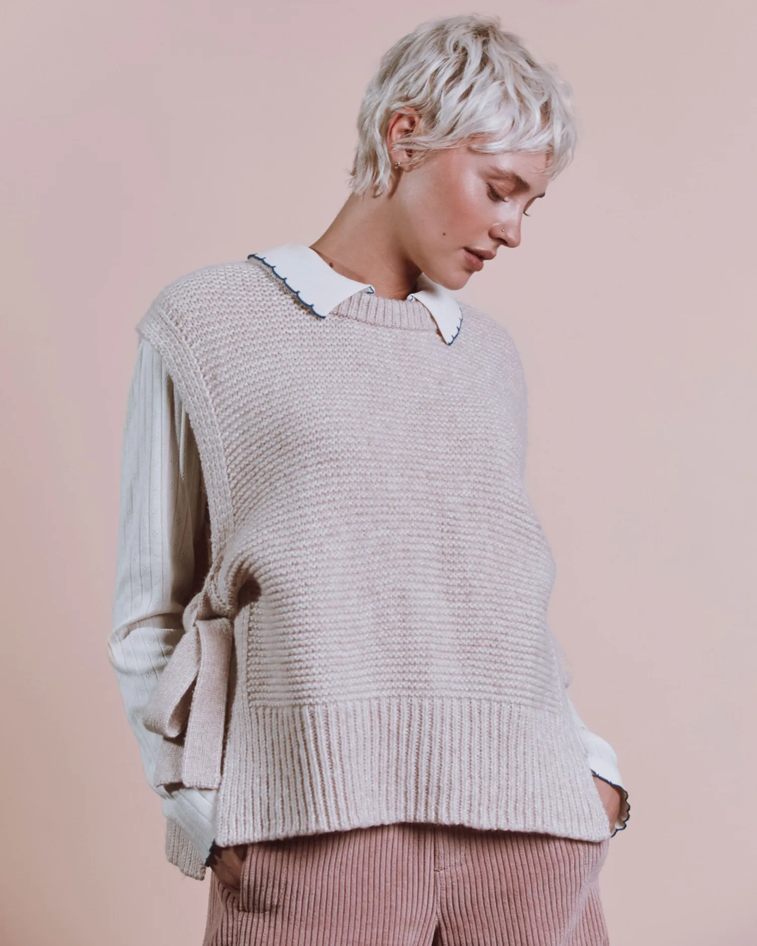 Emile et Ida Elumbia strikvest beige til kvinder