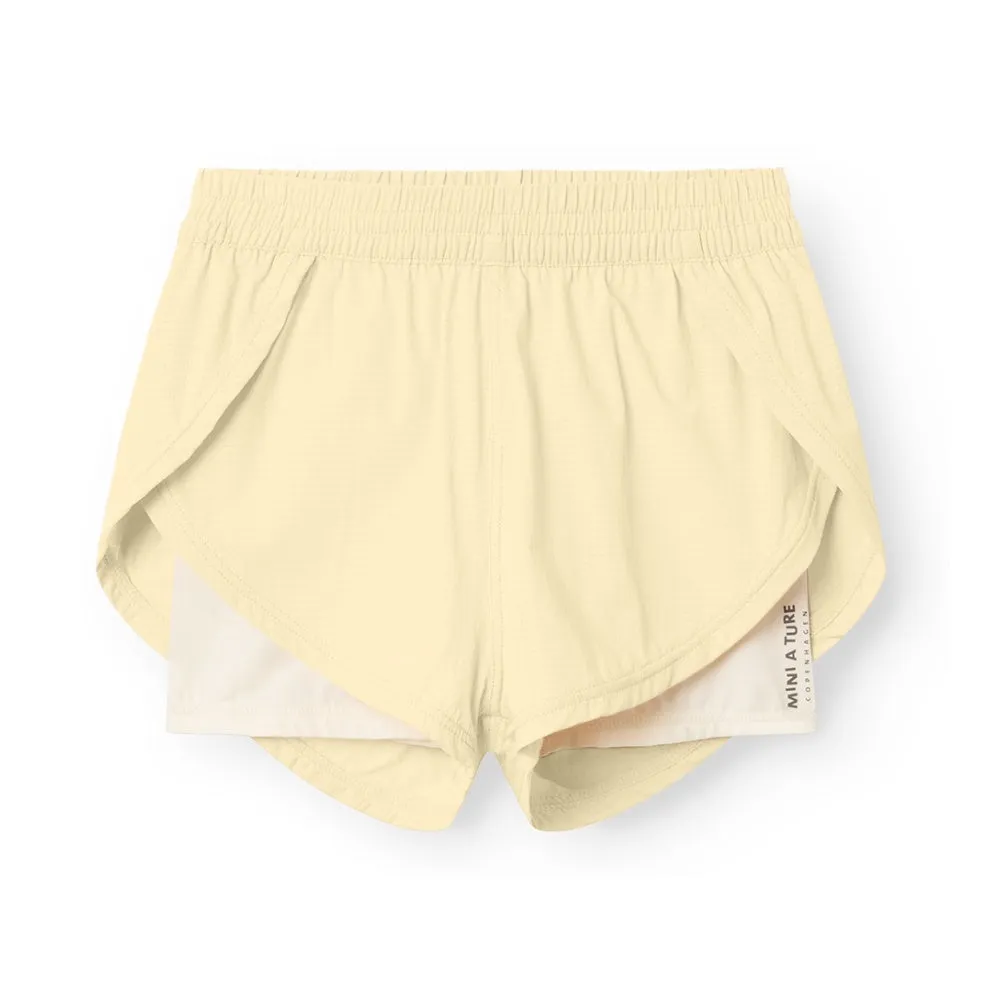 MINI A TURE Eidie shorts Tea Green med cykelshorts