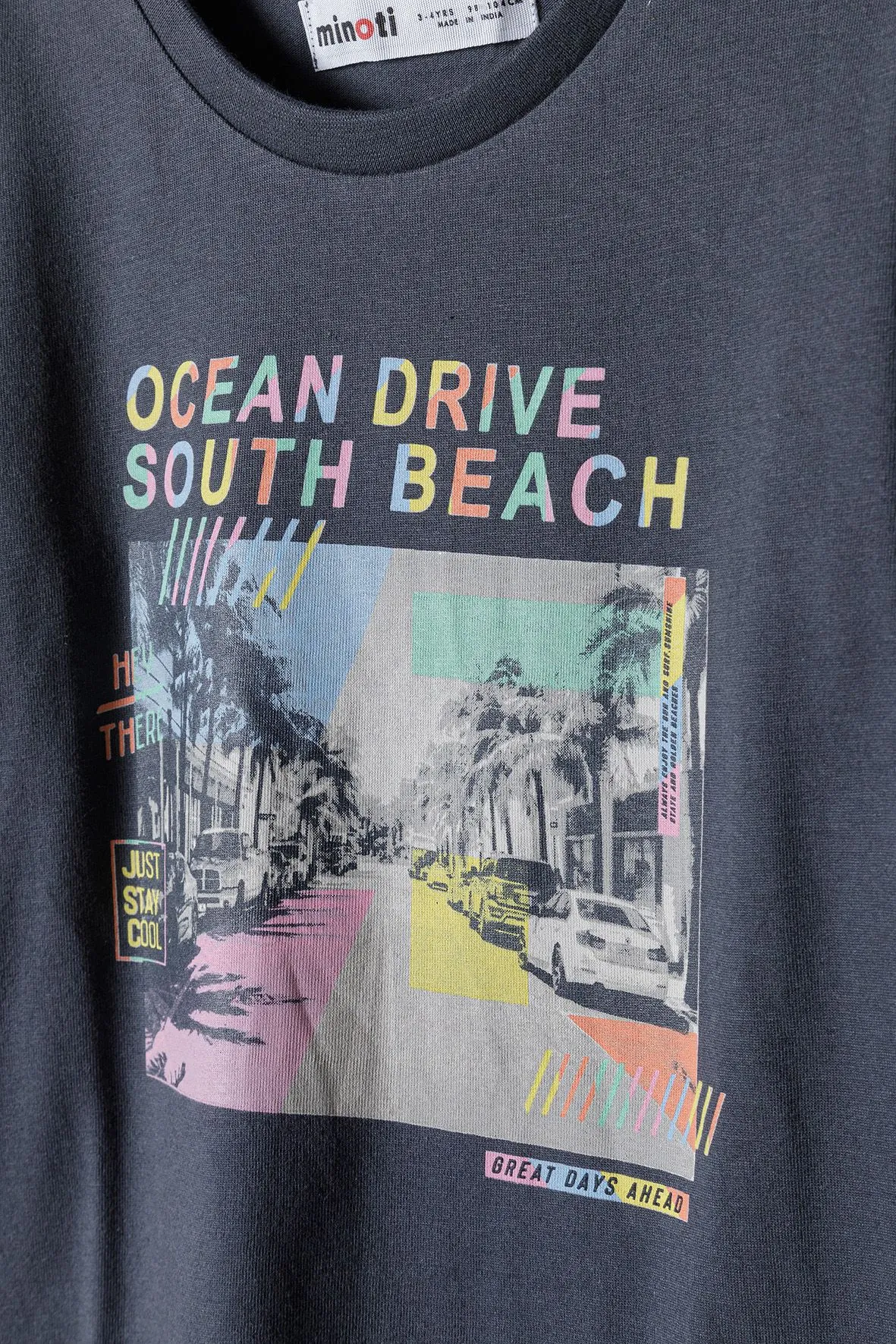 Minoti 38401 t-shirt mørkegrå ocean print drenge