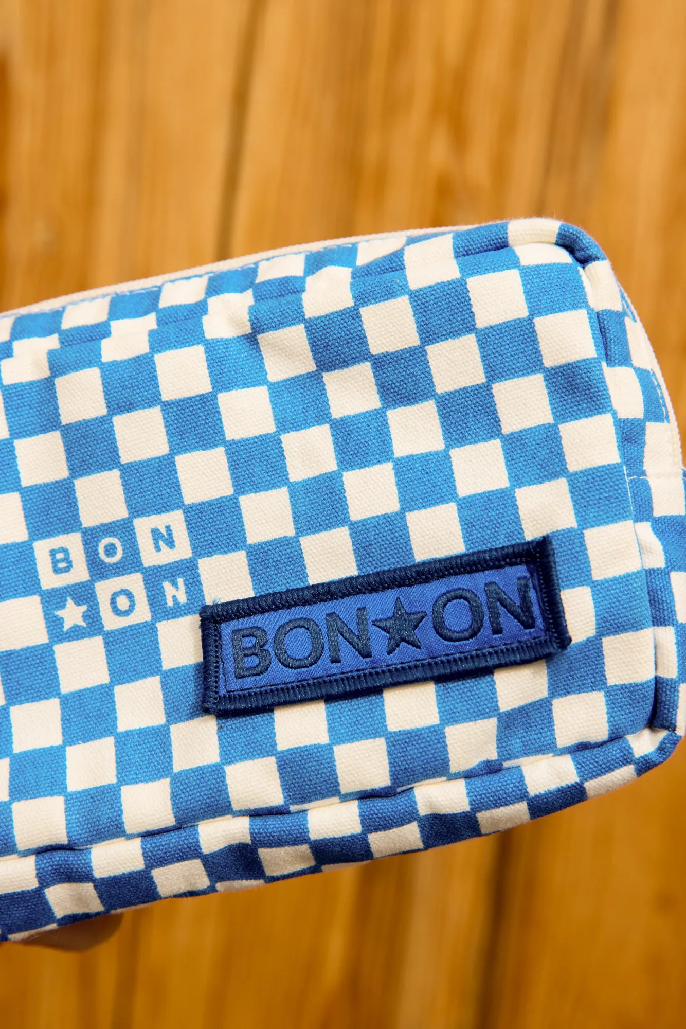 Bonton Damier Bleu penalhus 25 cm blå ternet
