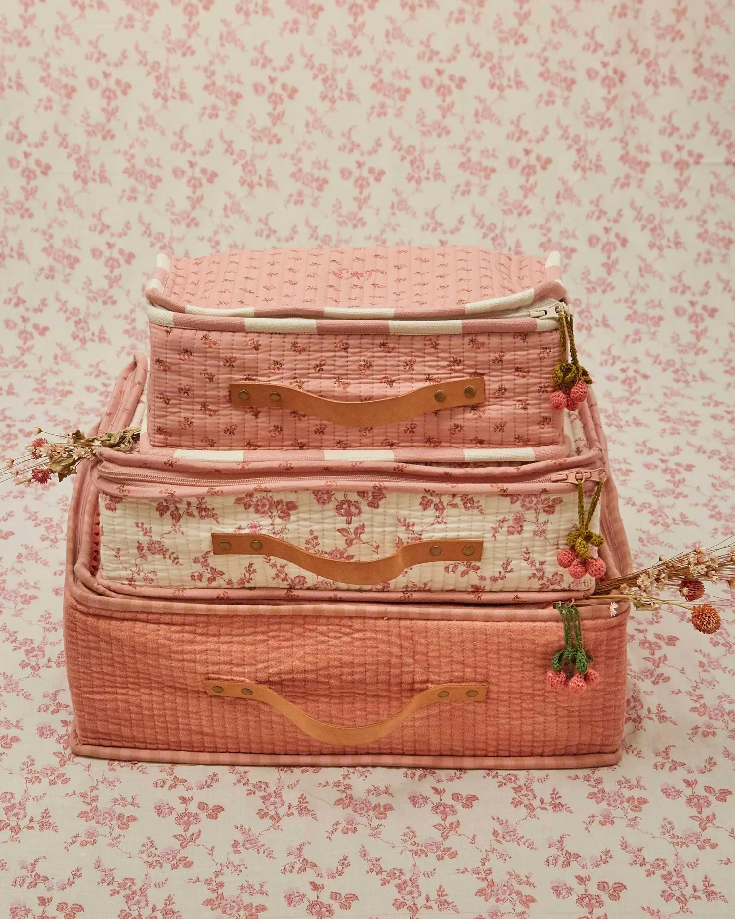 Emile et Ida Grand Valise kuffert ecru rosa blomster