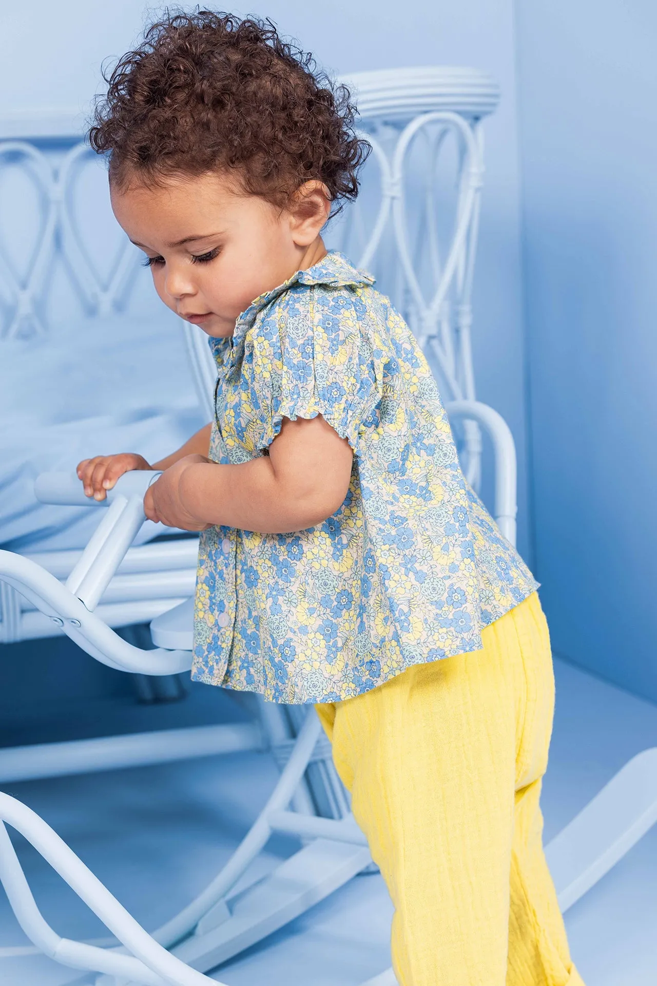 Bonton Aria skjorte blå blomstret bomuld baby