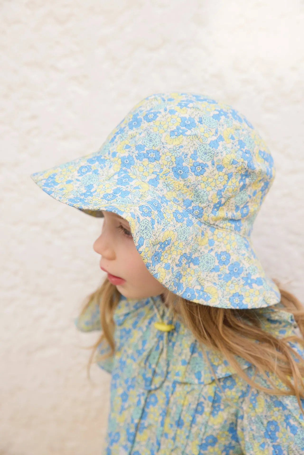 Bonton Labobine bøllehat blå blomst 52
