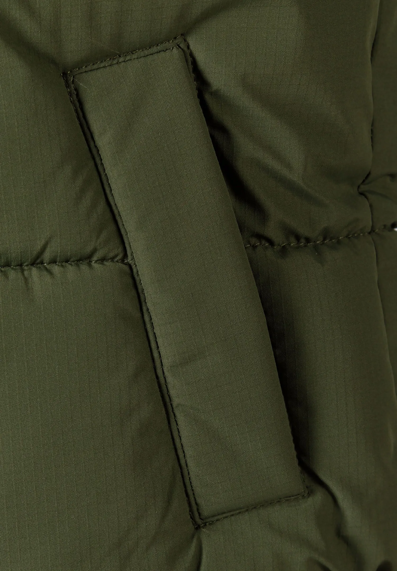 Minoti 43266 vest olivengrøn quiltet drenge foret