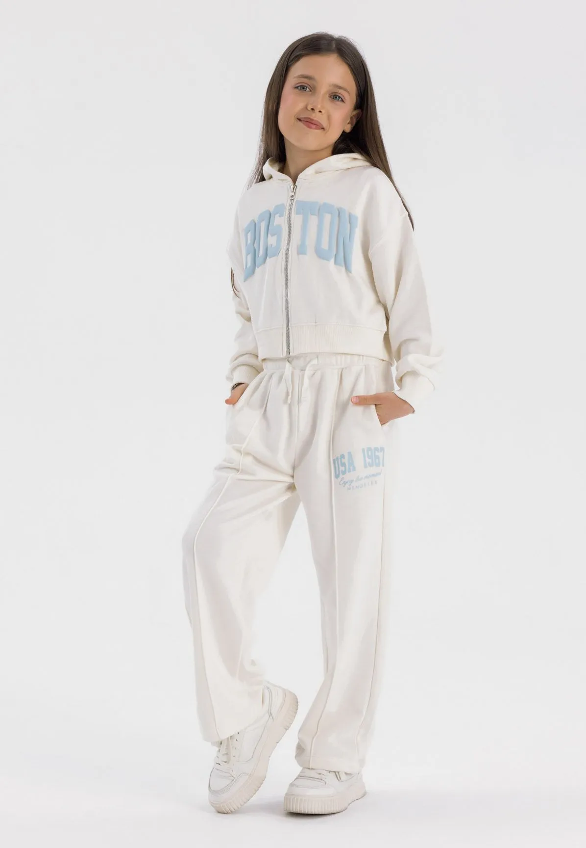 Minoti 42921 joggingdragt creme piger