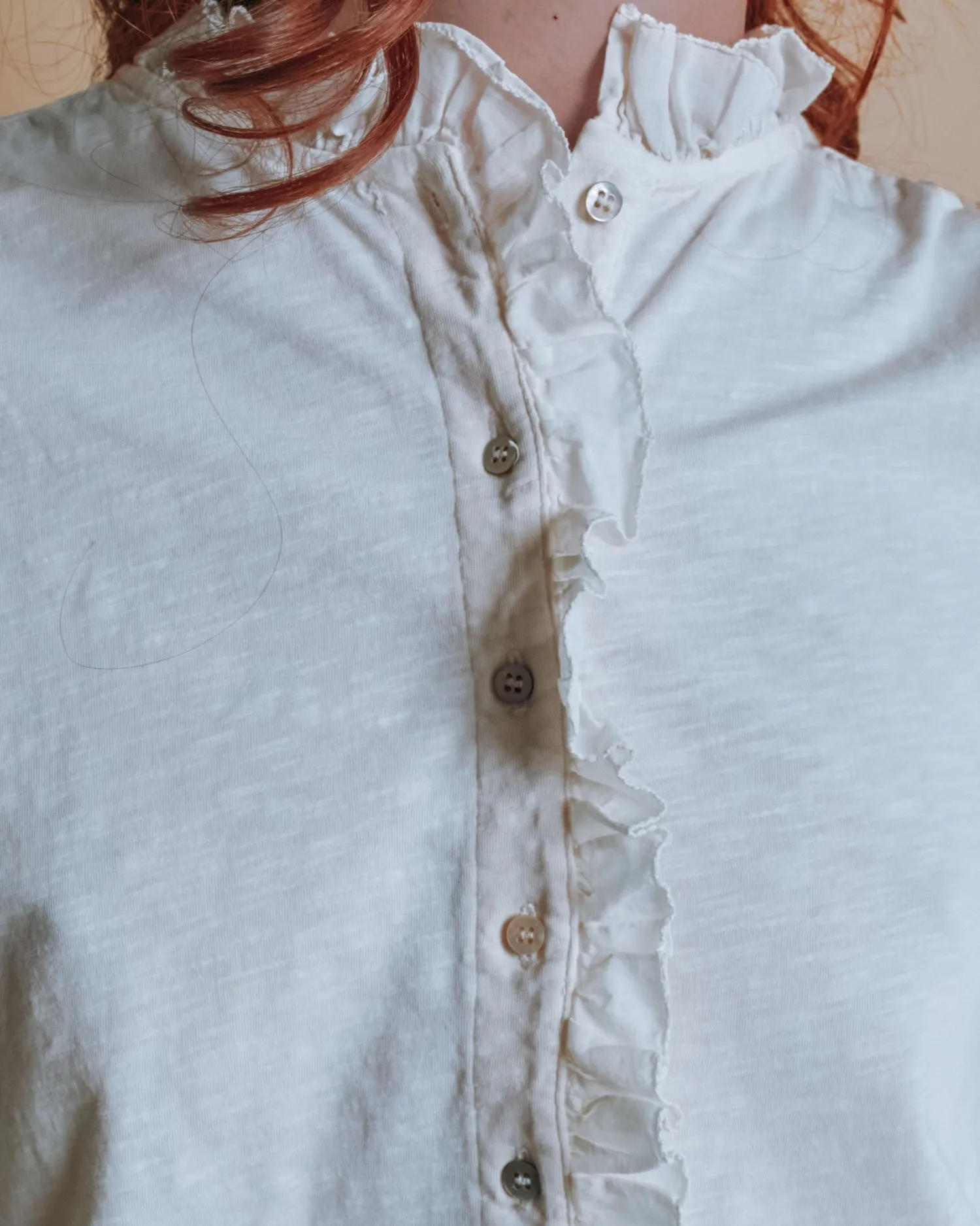 Emile et Ida Esha Ecru t-shirt øko flæse