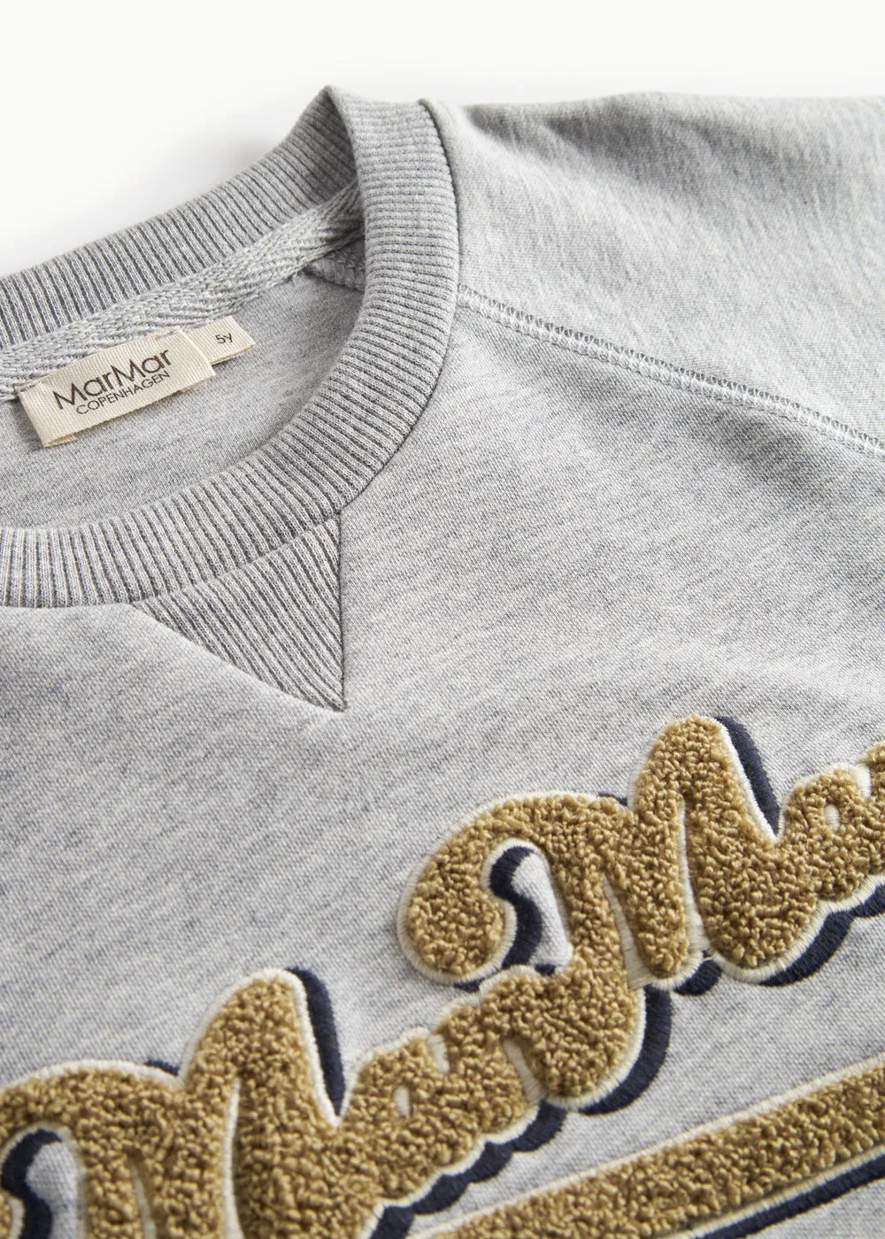 MarMar Theos bluse Dark Bronze Logo økologisk bomuld