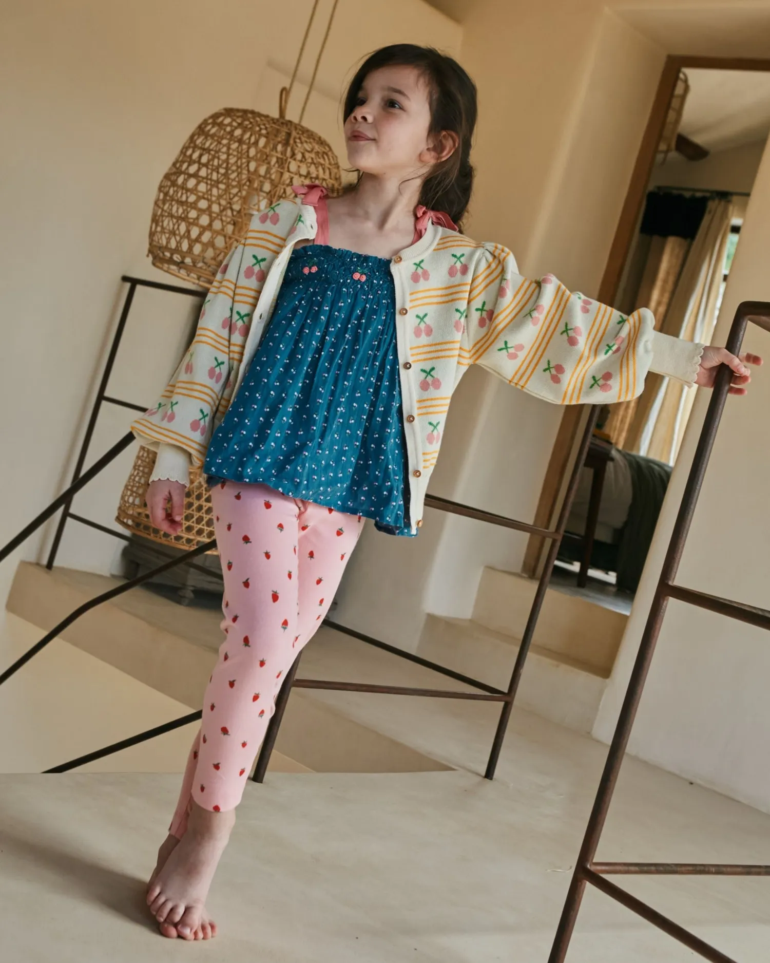 Emile et Ida Jacquard cerises cardigan beige økologisk bomuld