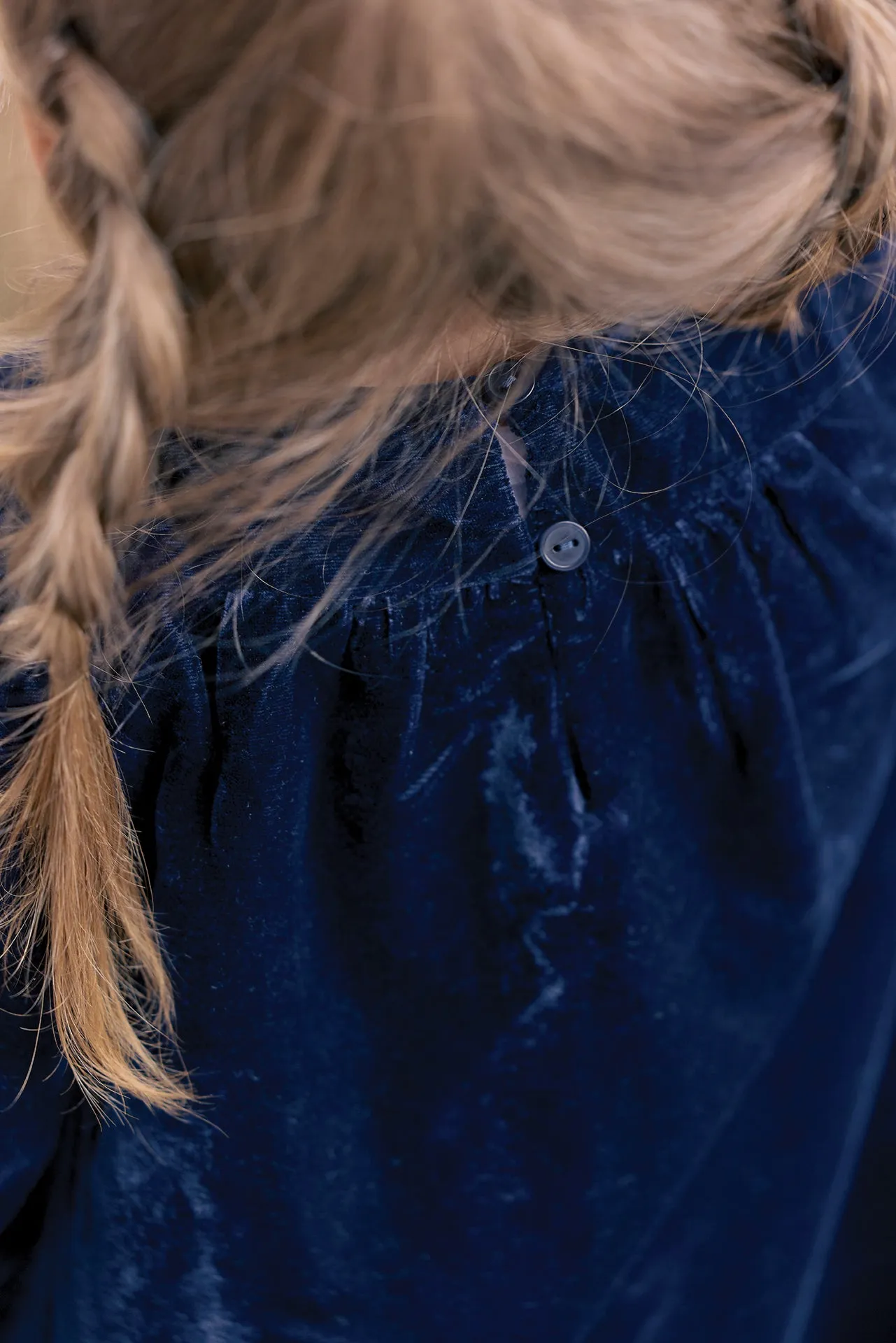 Bonton Daisy Bleu Brut kjole blå broderet lurex