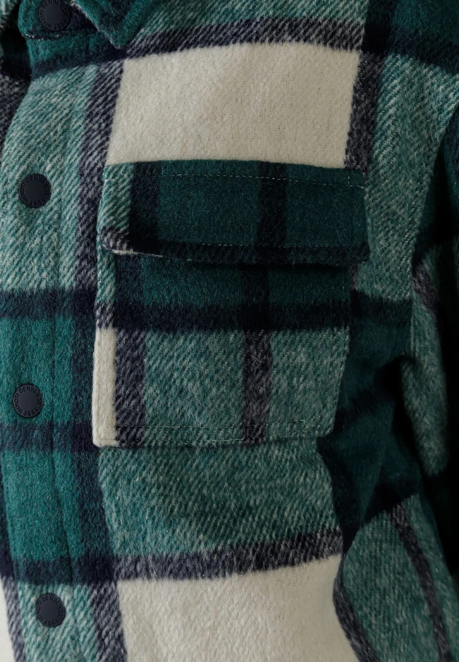 Minoti 43299 skjortejakke grønternet polyester