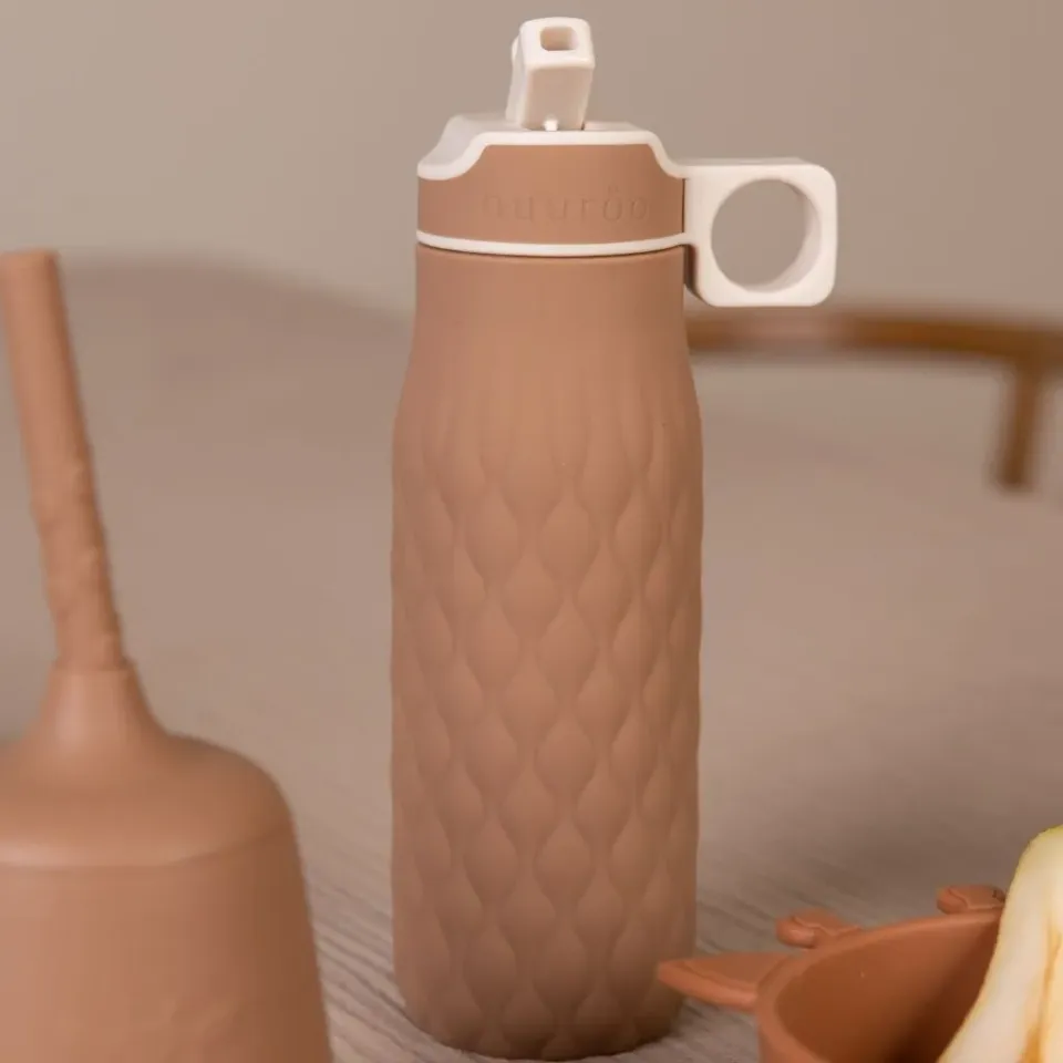 nuuroo Nima silikone drikkedunk 400 ml Chocolate