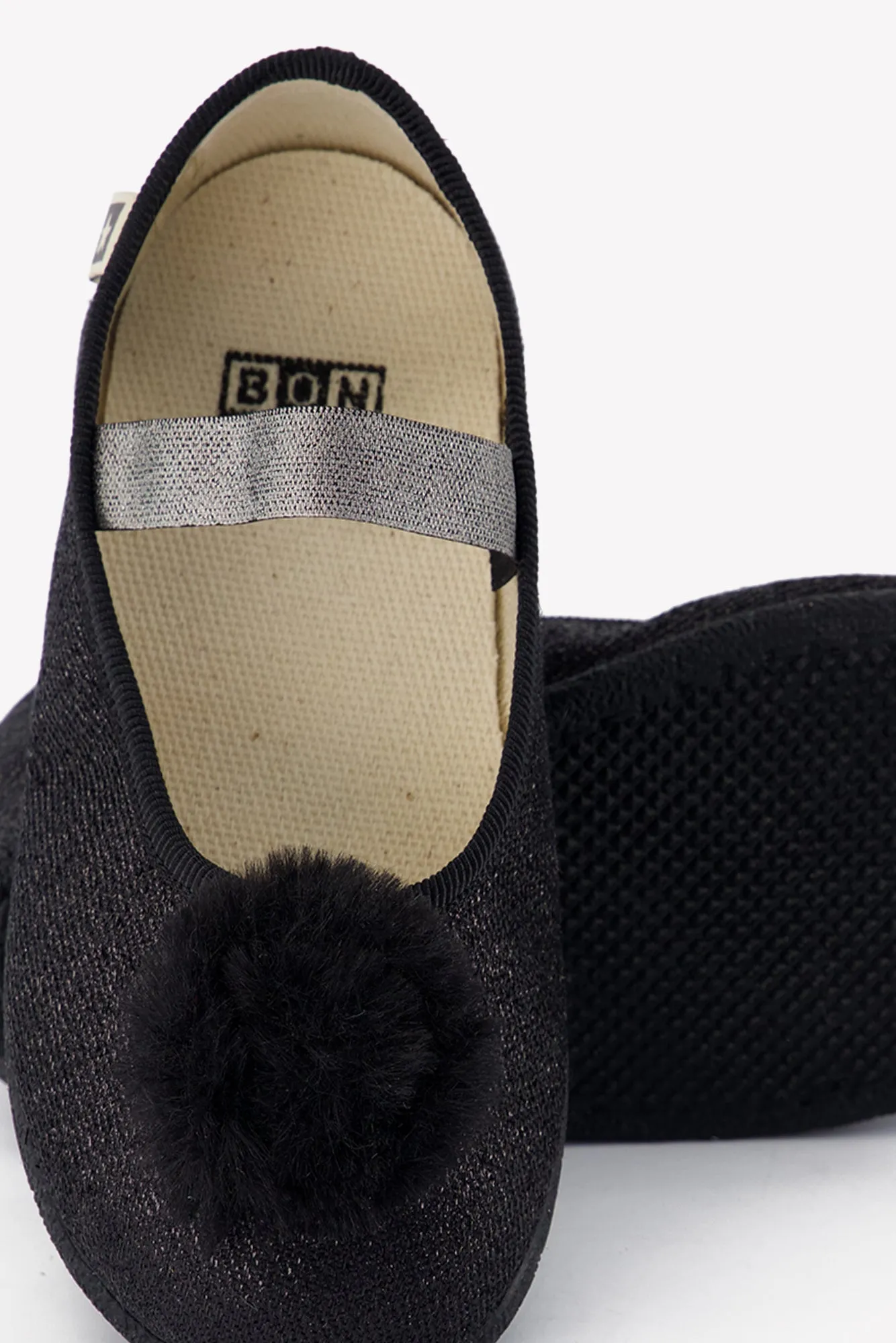 Bonton Pomponette ballerina sort pompon pige