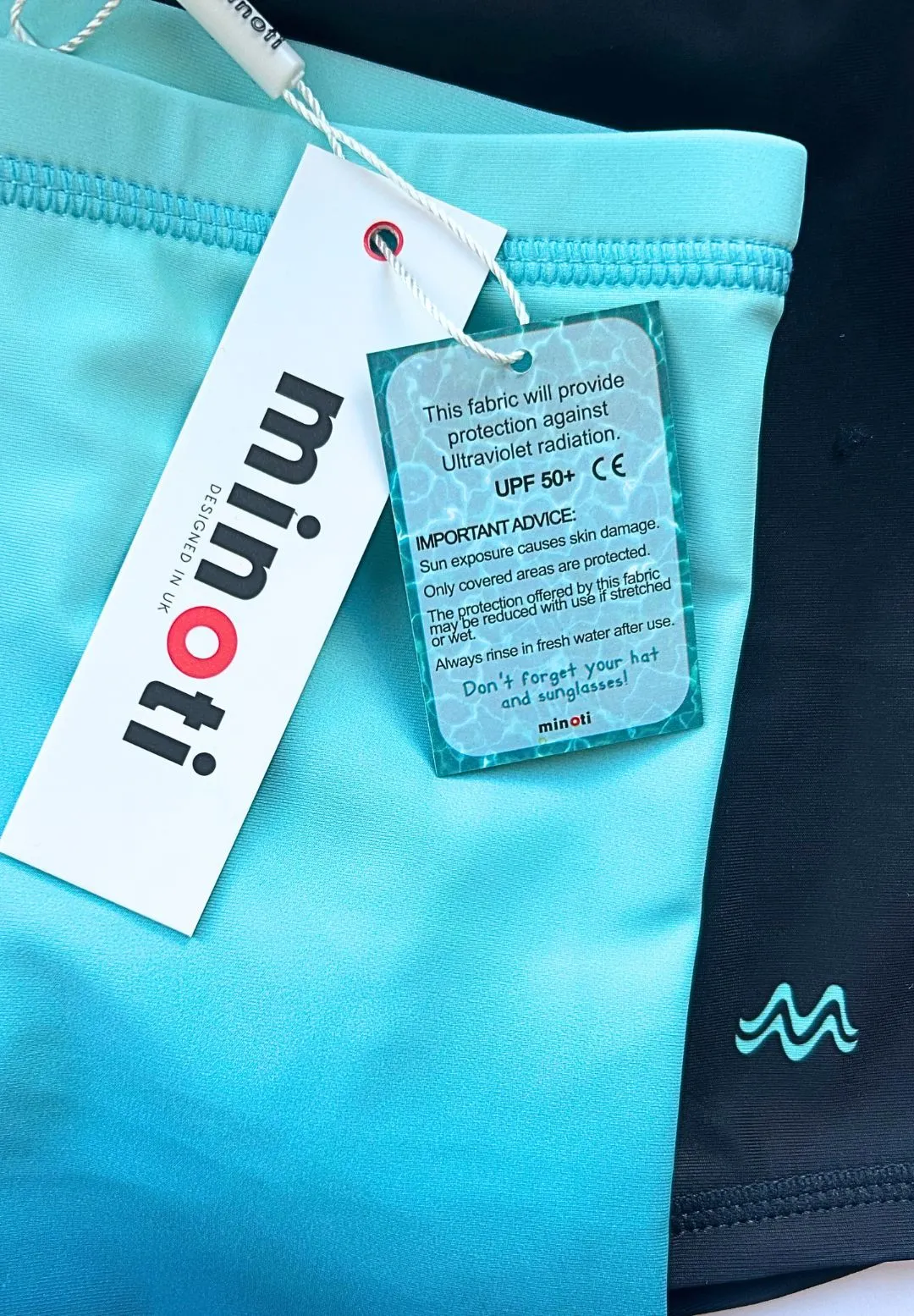 Minoti 44520 badeshorts 2-pak sort blå drenge