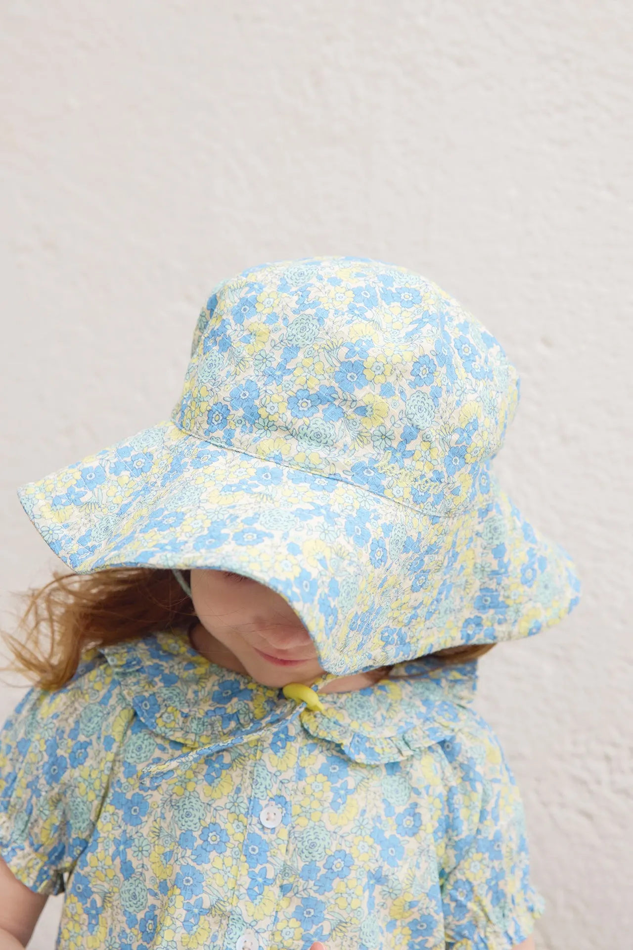 Bonton Labobine bøllehat blå blomst 52