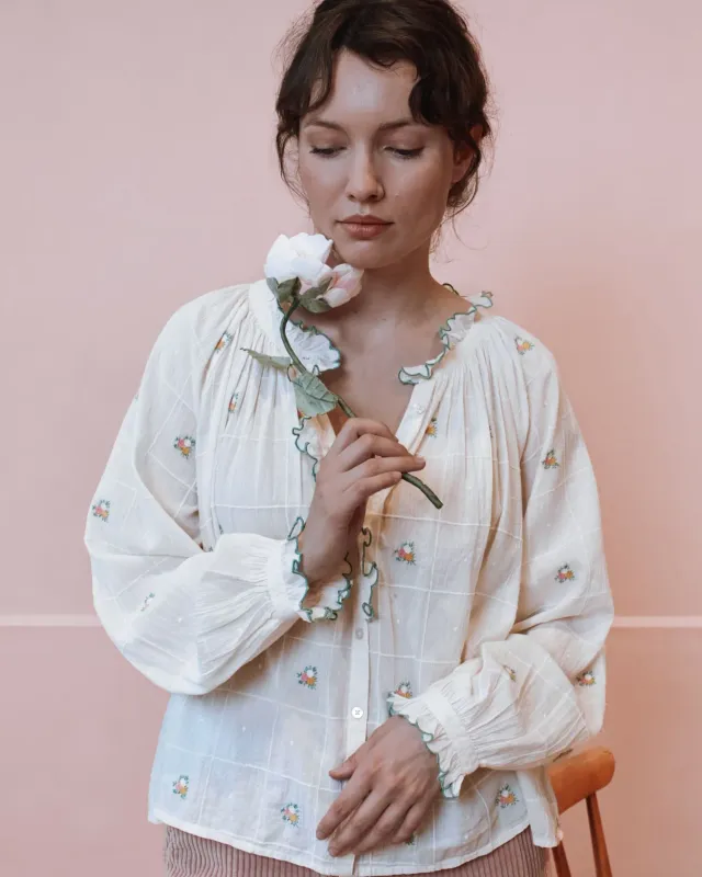 Emile et Ida Elyana bluse ecru broderet bomuld