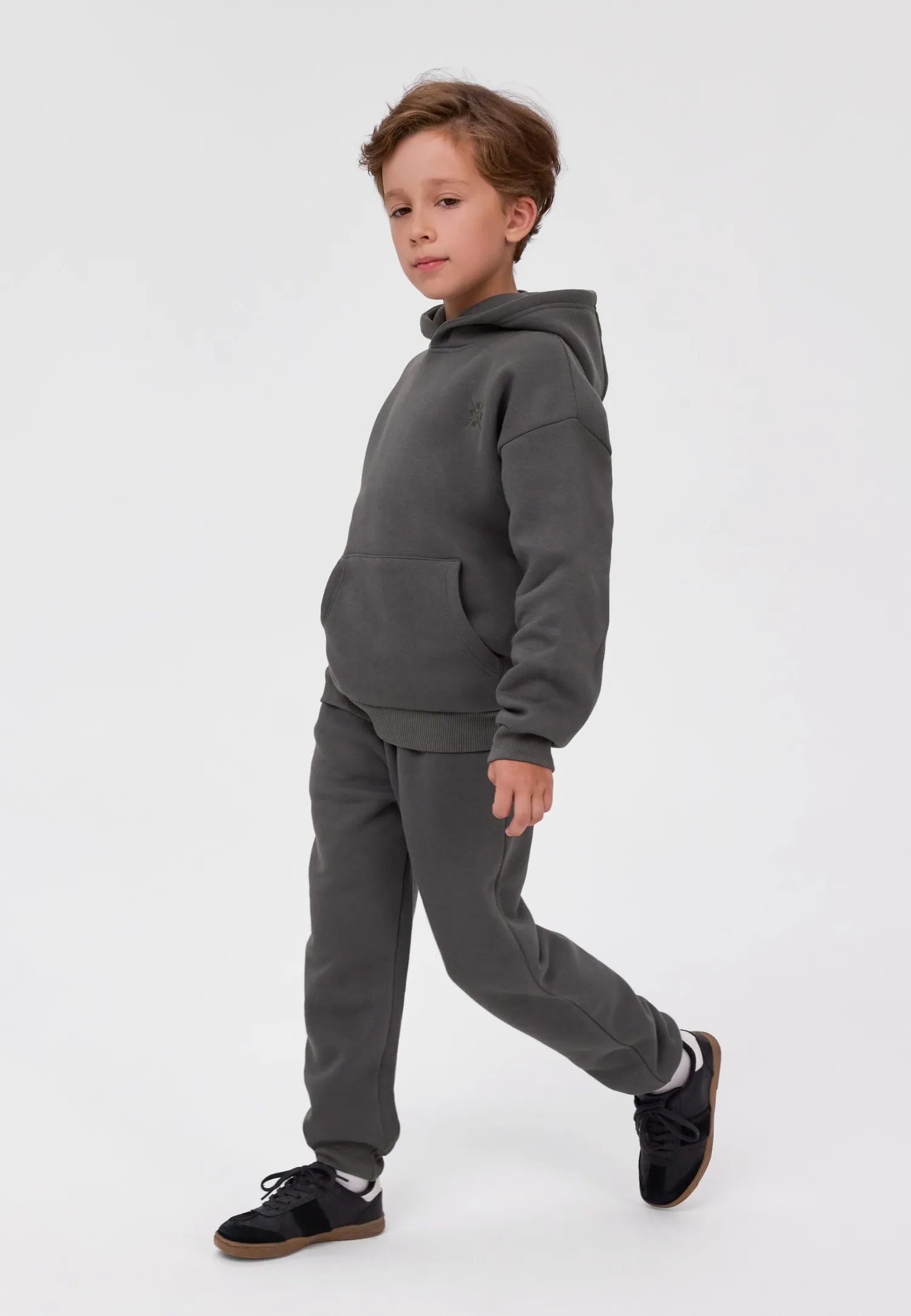 Minoti 45793 sweatsæt grå jogging sæt drenge