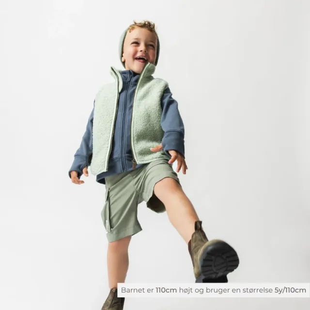 MINI A TURE Matadventure shorts Ombre blue 8y lette