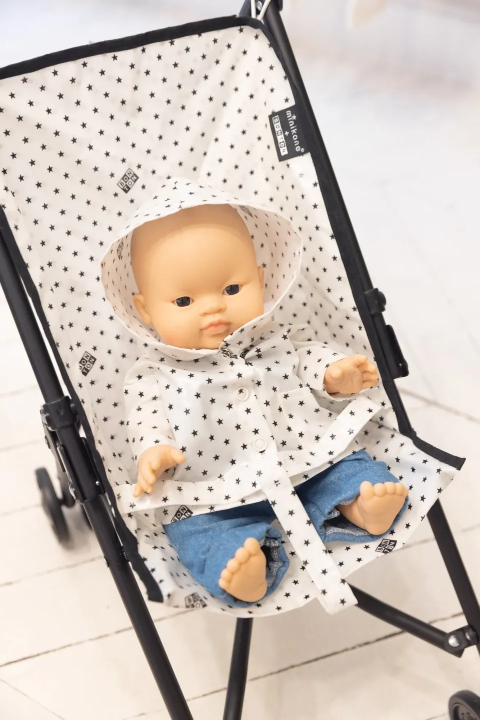 Bonton x Minikane Clotaire dukkeregnjakke stjernet TU