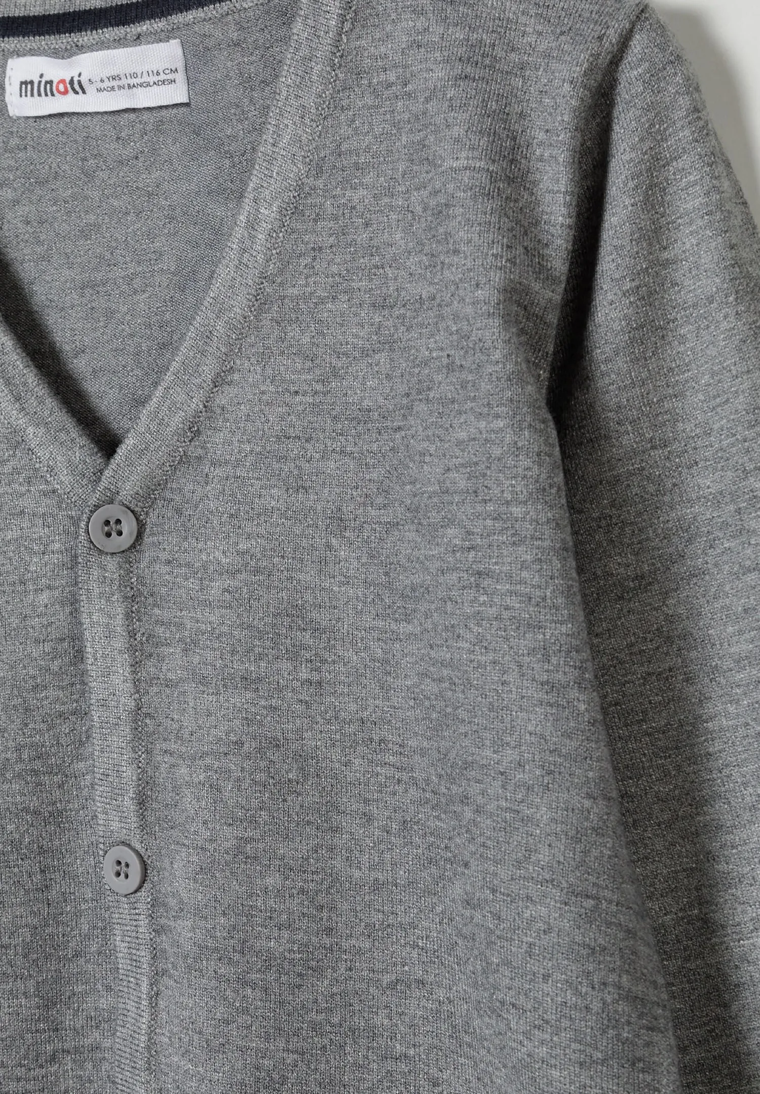 Minoti 43905 strikcardigan til drenge gråmeleret
