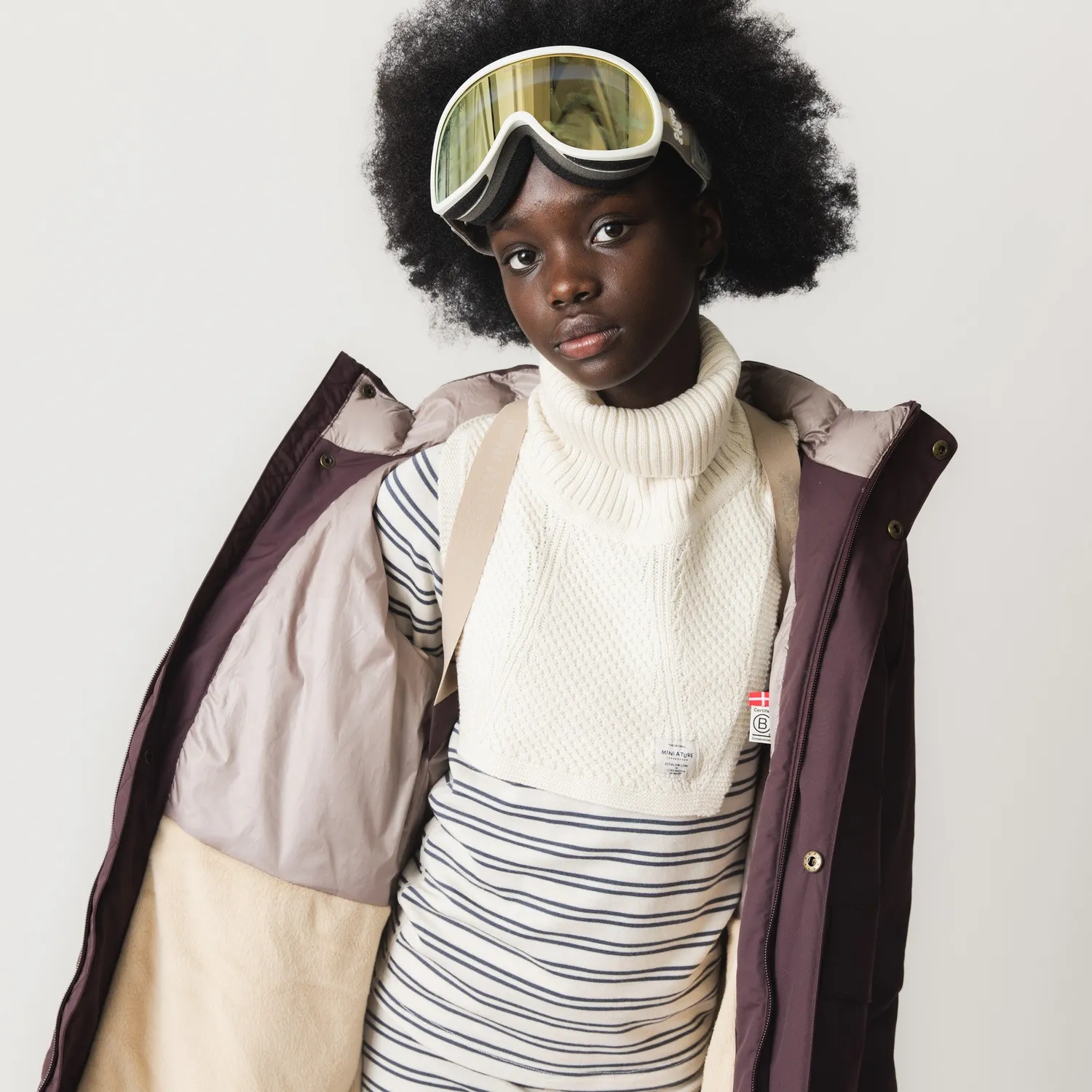 MINI A TURE Mattayler halsedisse Outer space merino uld S