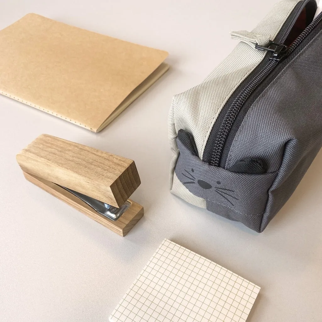nuuroo Oliver penalhus grey genanvendt polyester