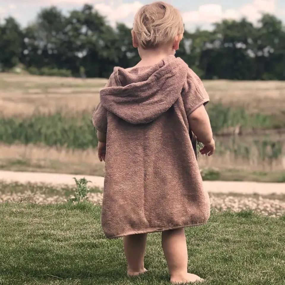 nuuroo Petu Petu Celsa poncho Teddy bomuld 50x50 cm