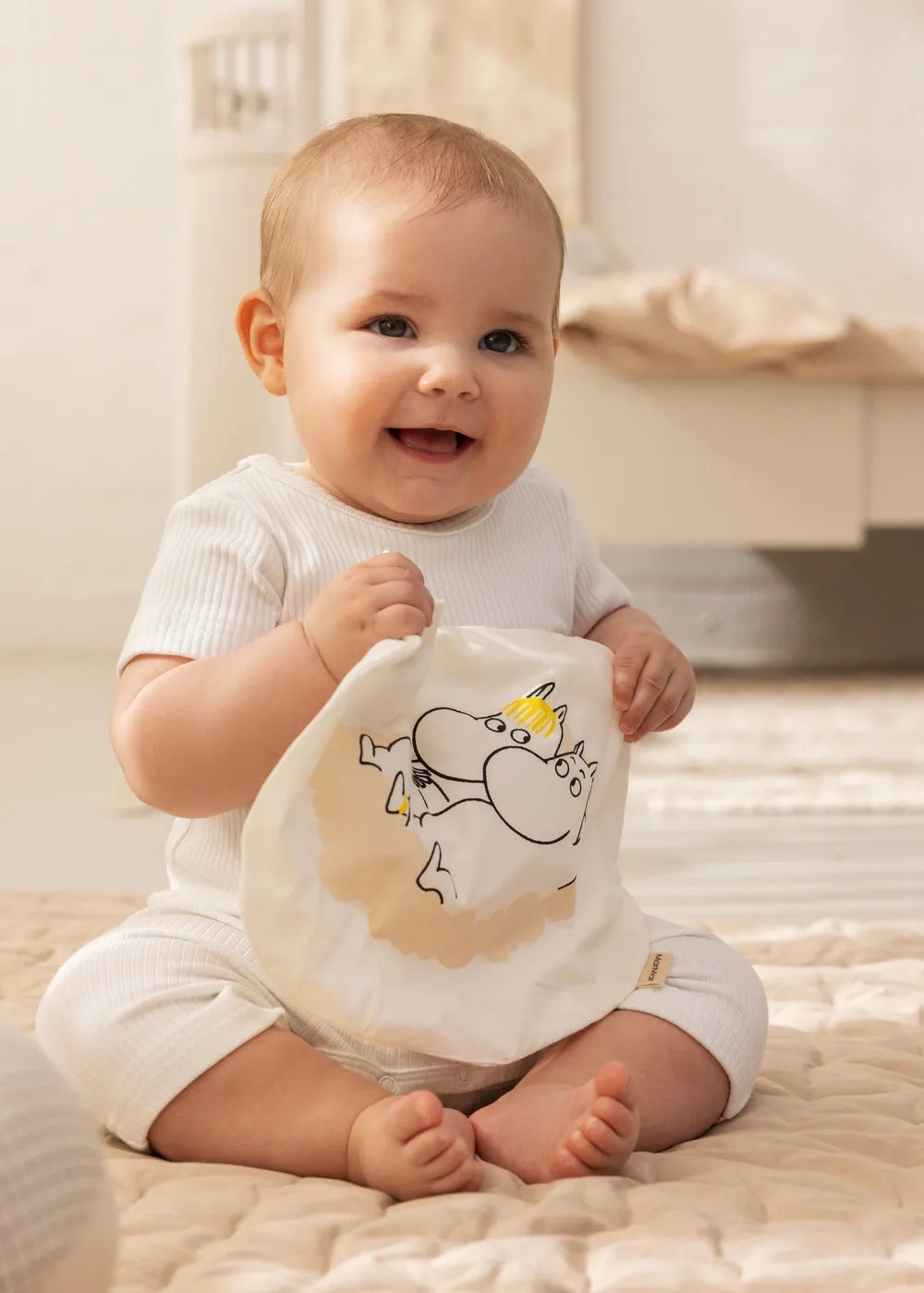 MarMar Copenhagen Crackling Toy legetøj Moomin beige