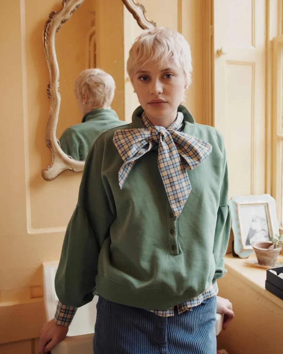 Emile et Ida Ennie sweatshirt grøn med knapper til kvinder