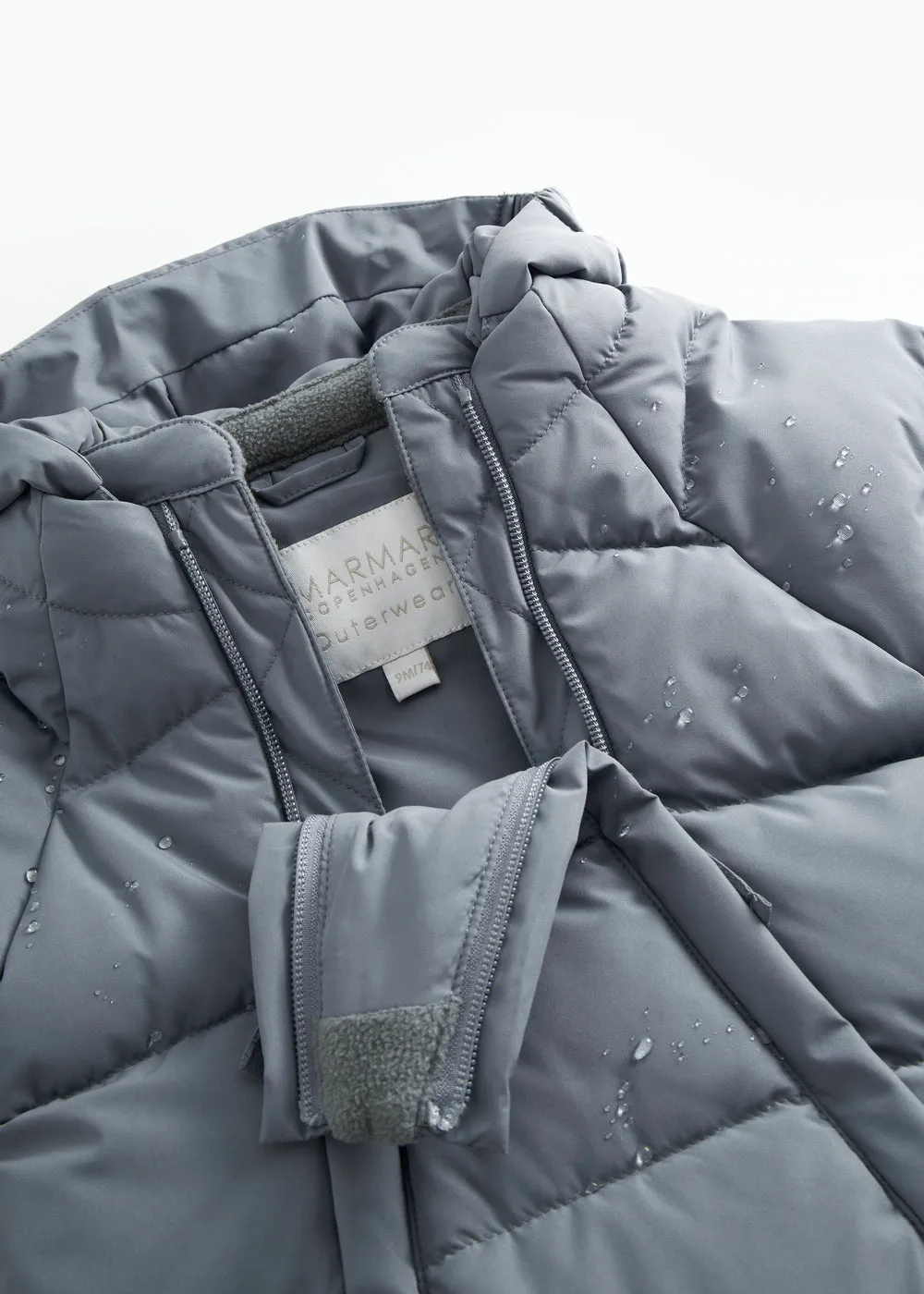 MarMar Oberto Suit dundragt Rainstorm