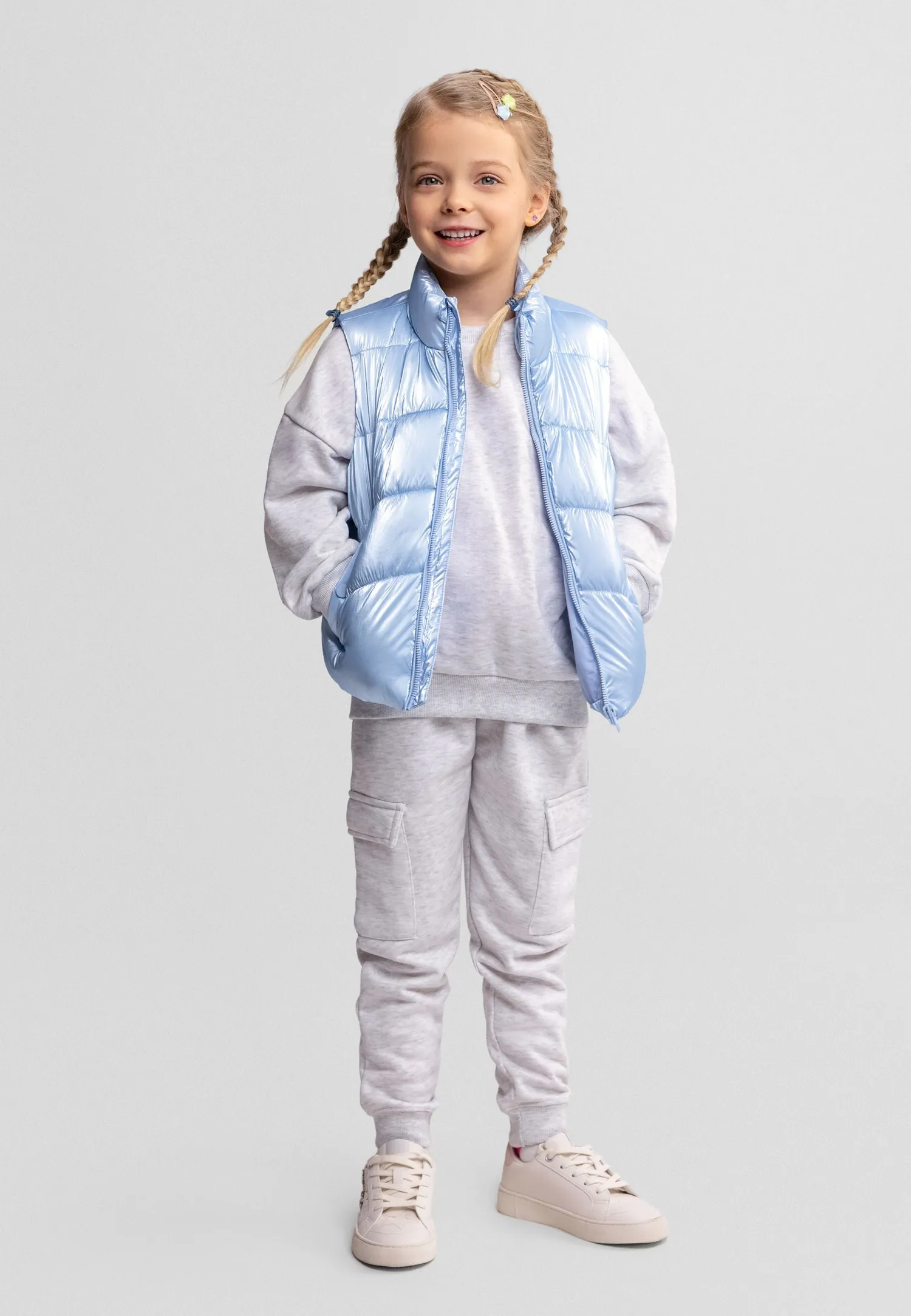 Minoti 44573 vest lyseblå nylon til piger