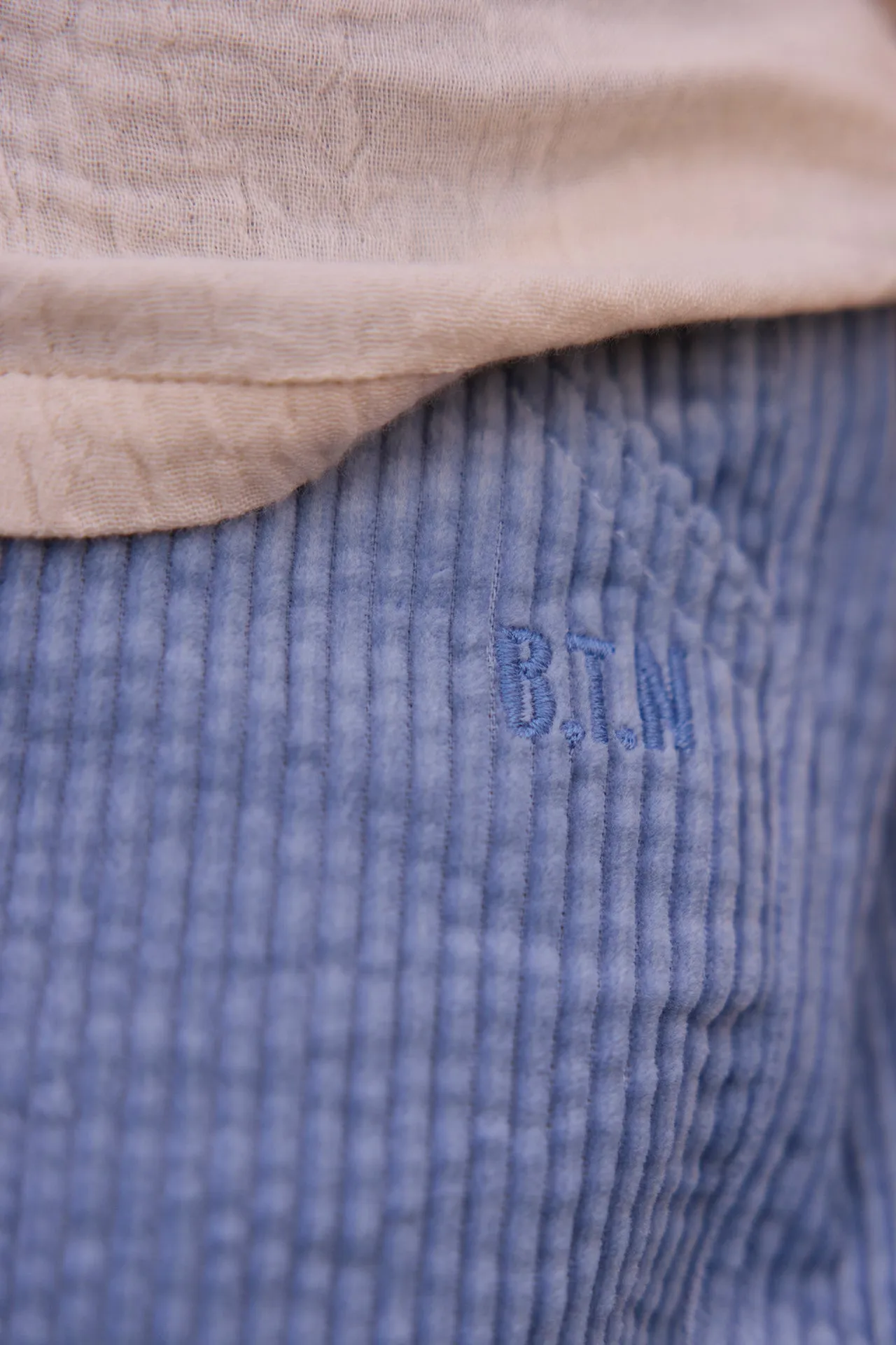 Bonton Paco bukser blå velour elastik