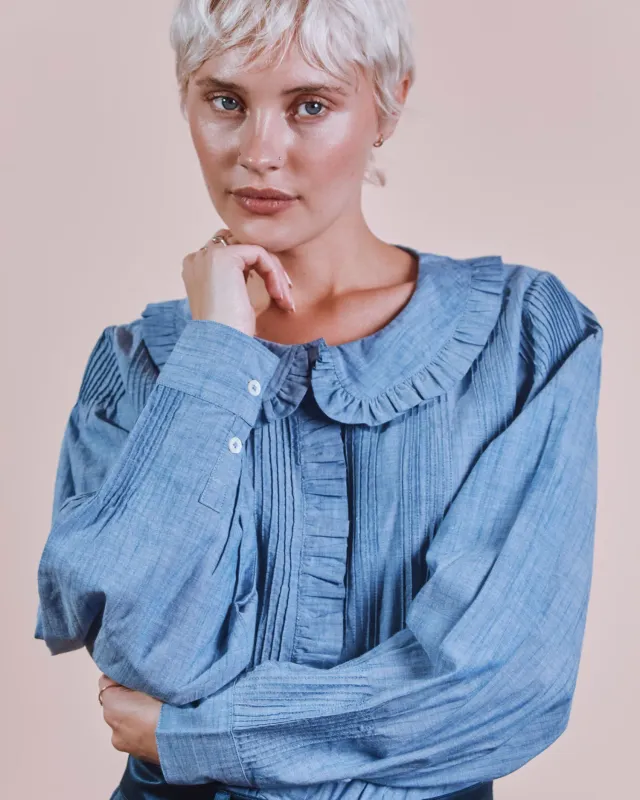 Emile et Ida Ella bluse chambray blå plisseret