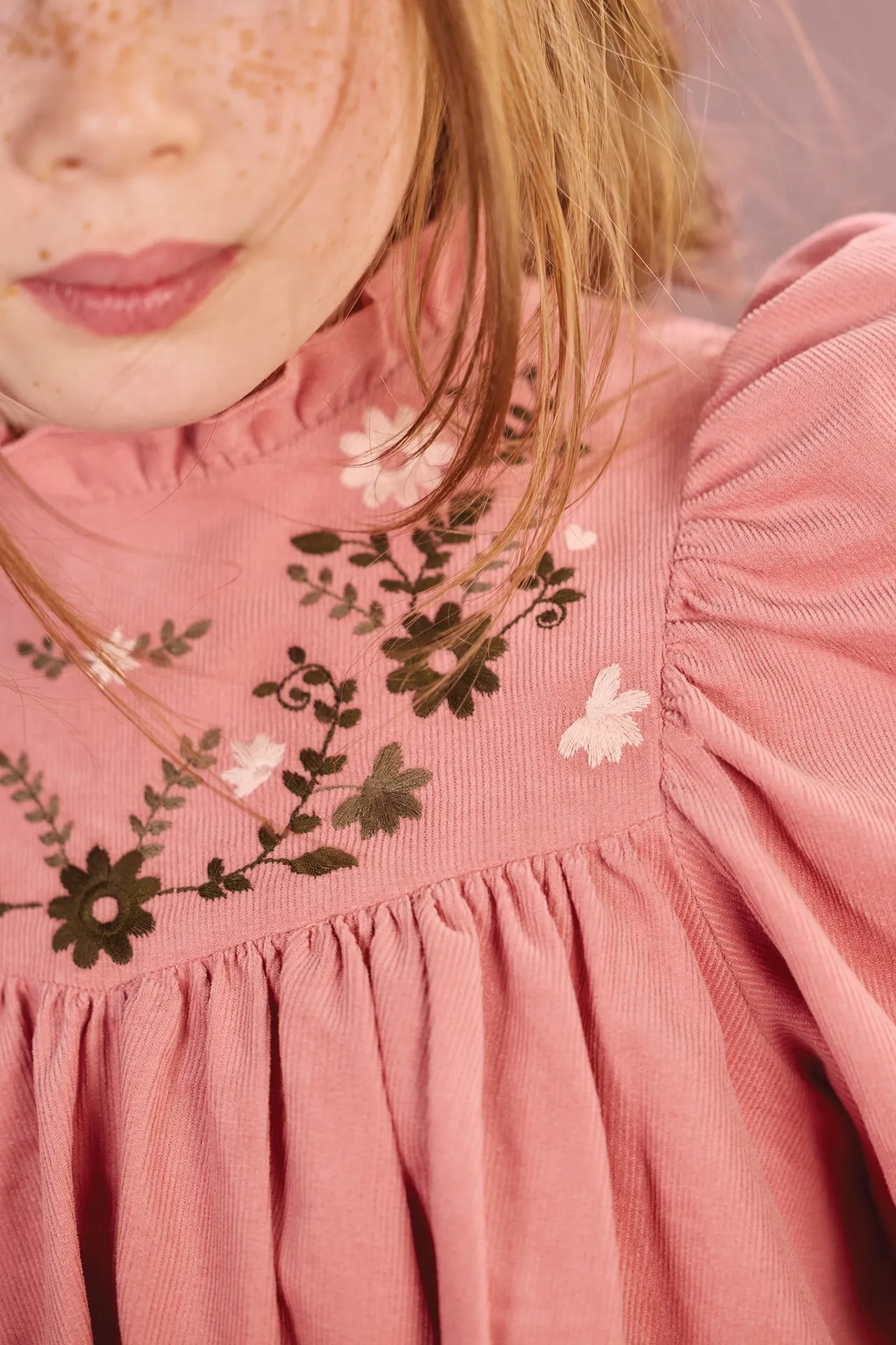 Bonton Pauline kjole rosa fløjl 2A-14A