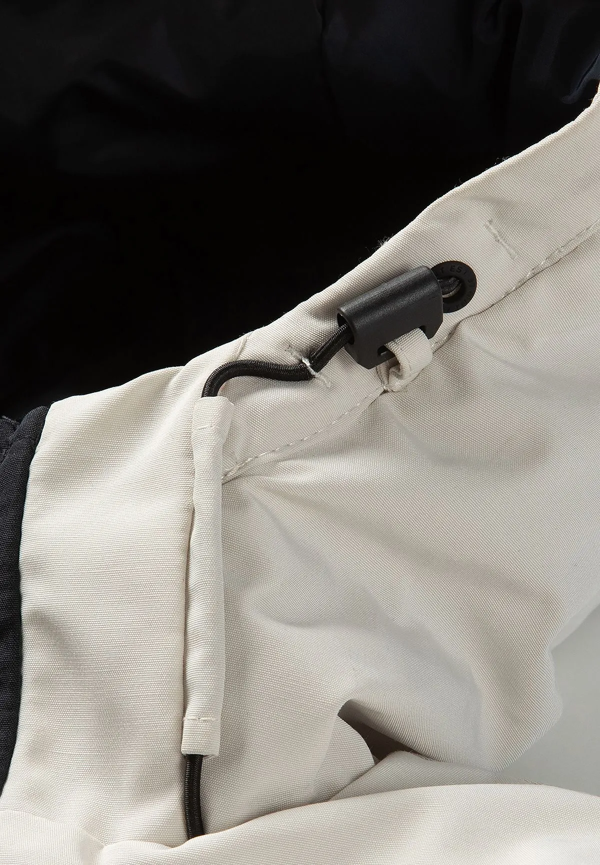Minoti 45263 parka sort med tommelhuller