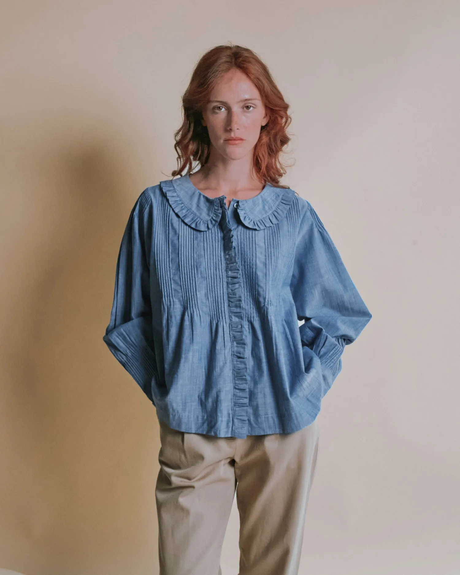 Emile et Ida Ella bluse chambray blå plisseret