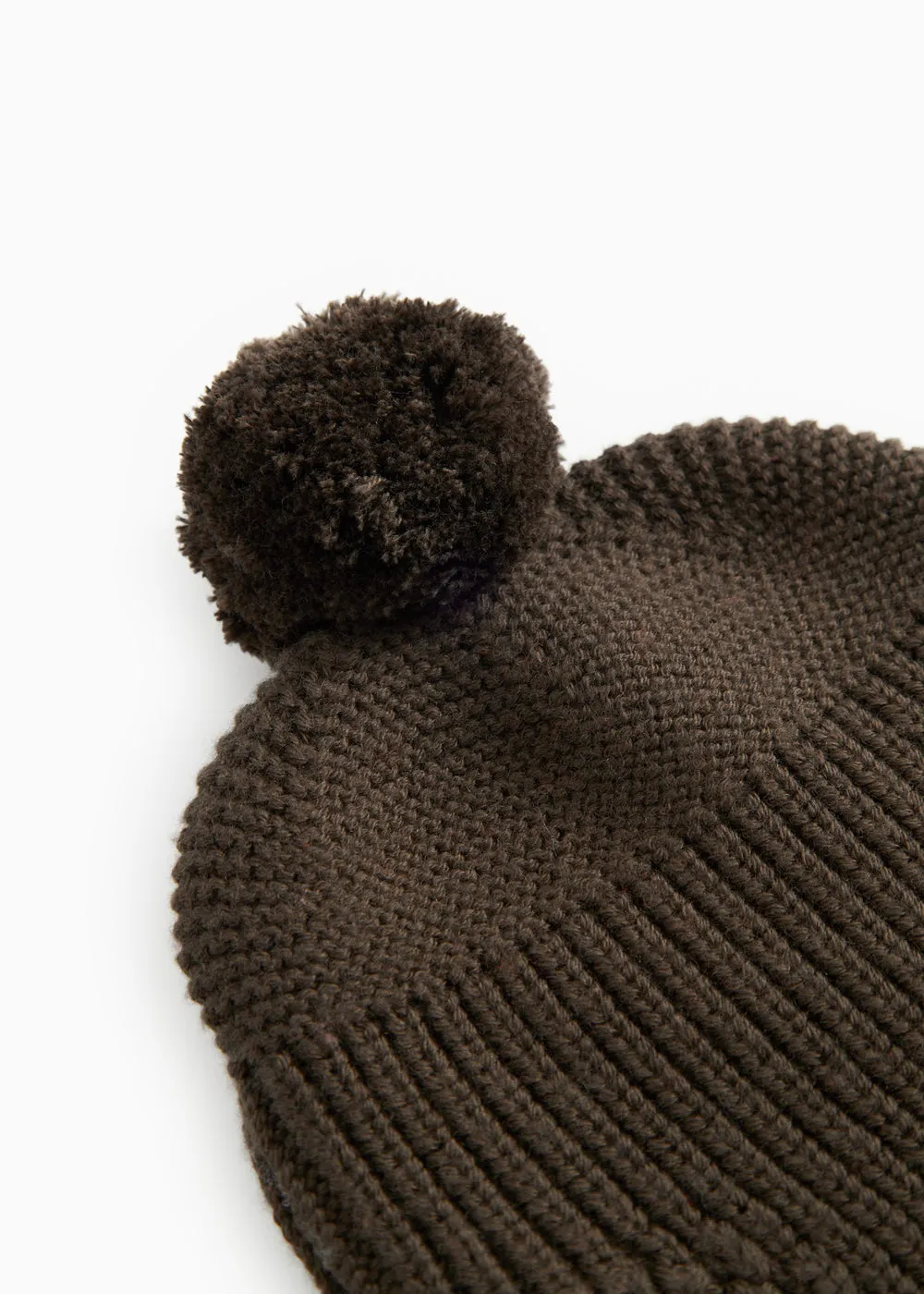 MarMar Copenhagen Aly Pompom strikhue Dark Roast uld