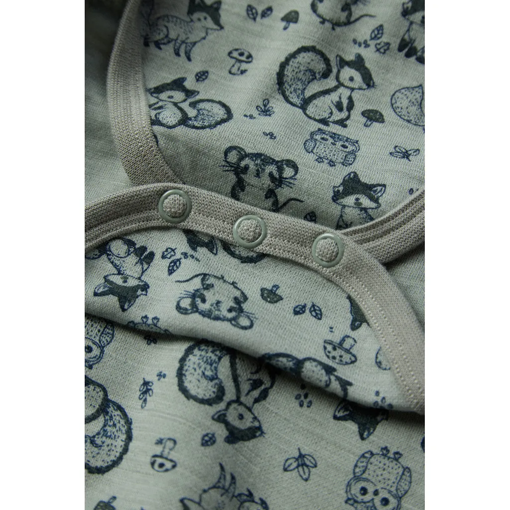 Hust & Claire Bo Wrap Woodland body Slate Green merino