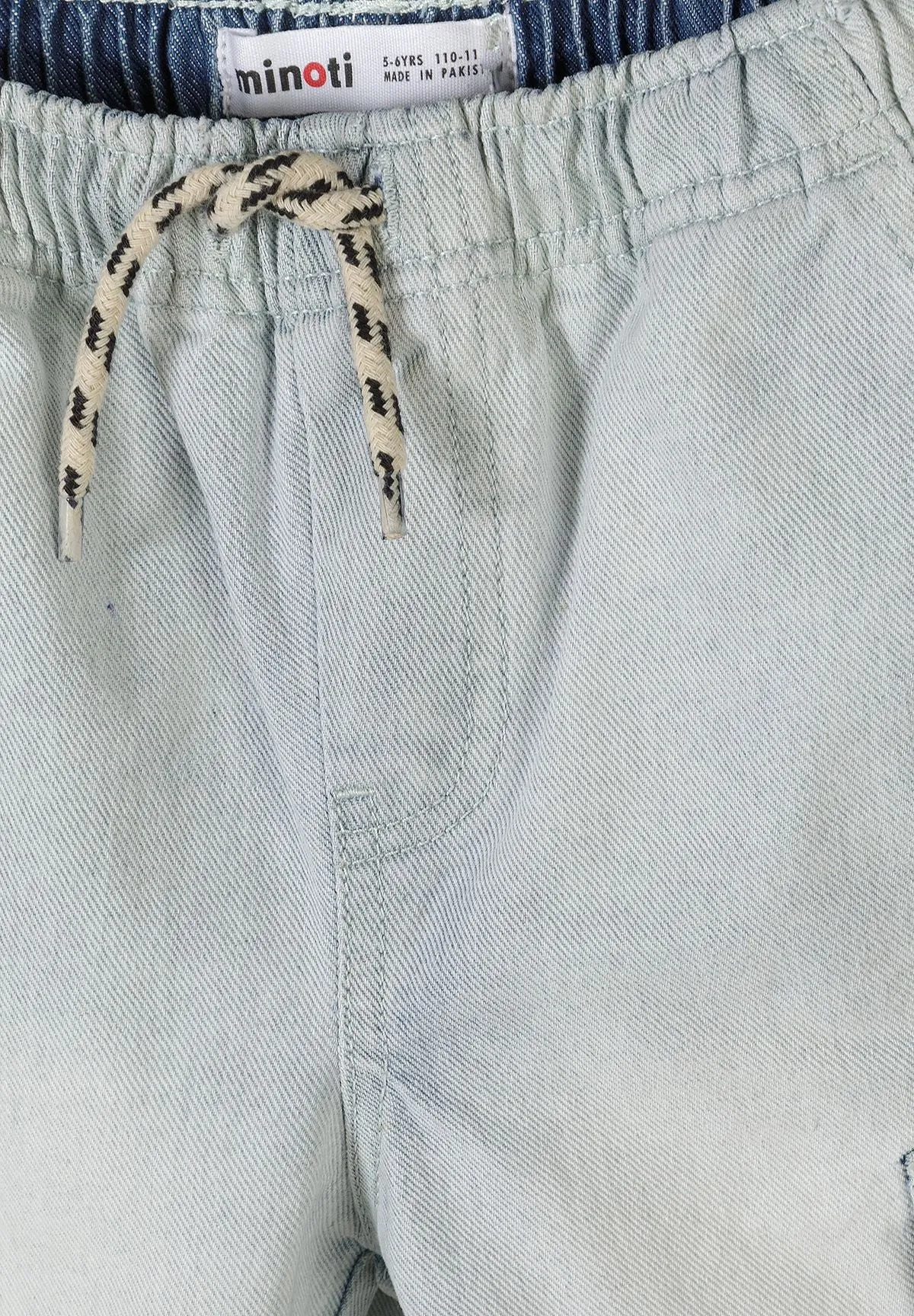 Minoti 44945 cargoshorts til drenge 2-pak lyseblå denim