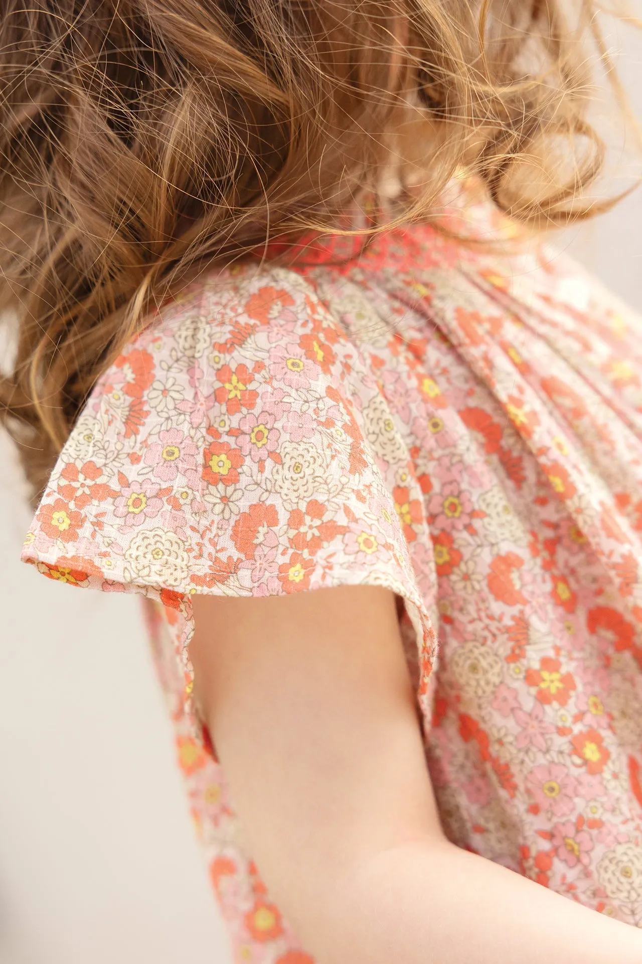 Bonton Noisette kjole rosa blomstret baby