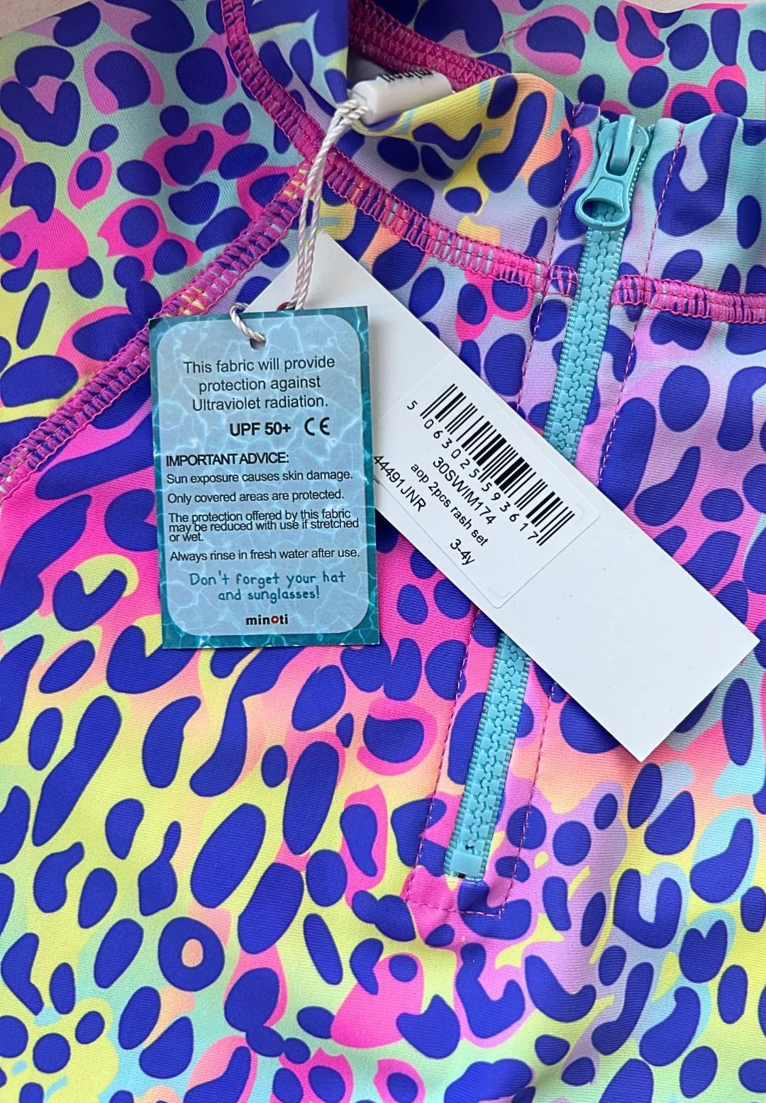 Minoti 44491 badebluse til piger lilla leopard