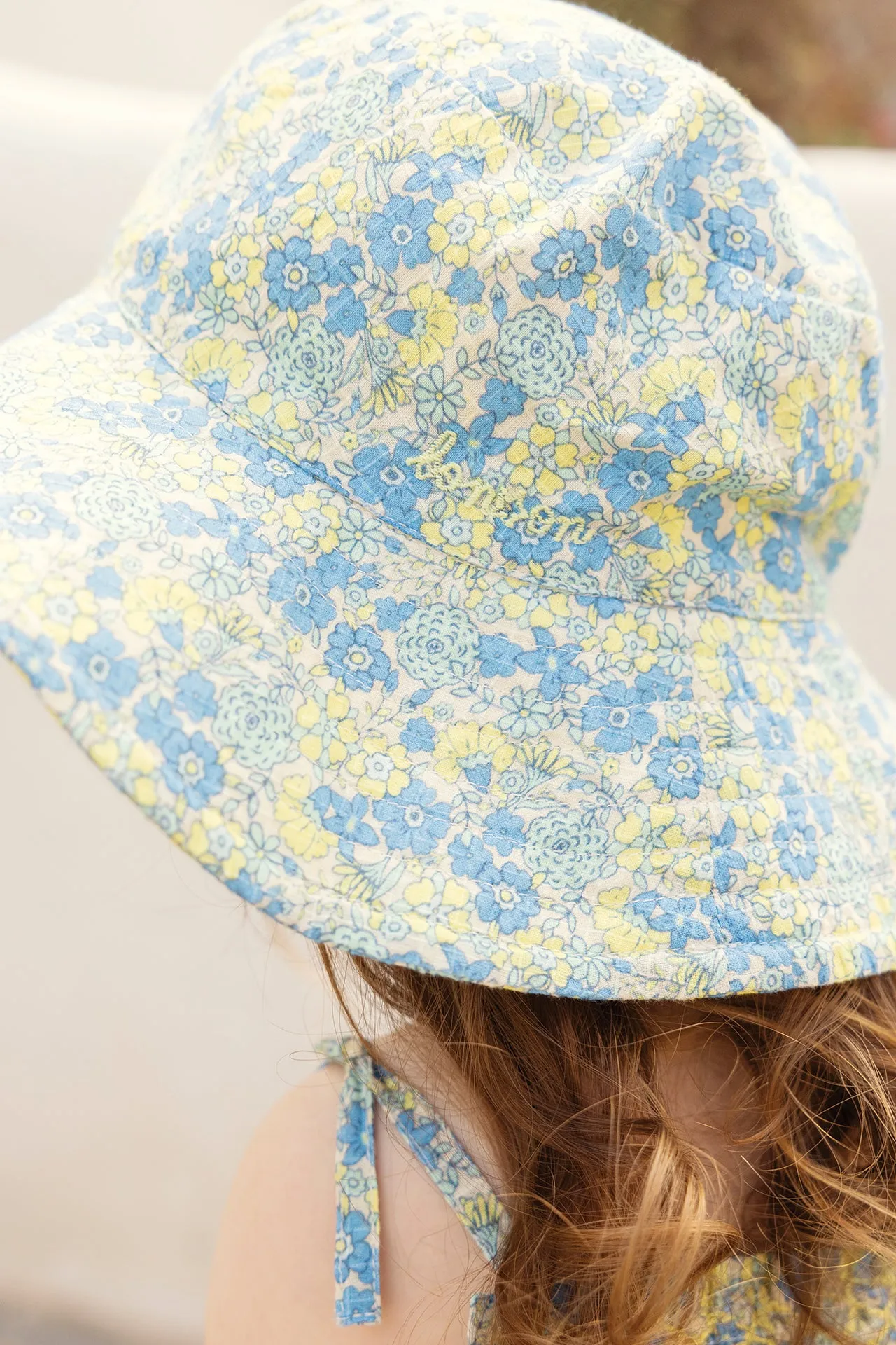 Bonton Labobine bøllehat blå blomst 52