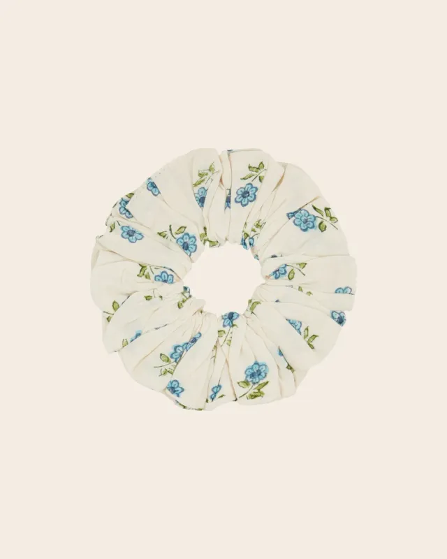 Emile et Ida Fleuri scrunchie ecru med blå blomster
