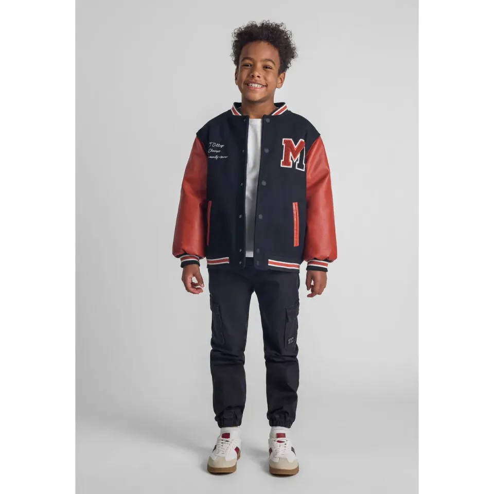 Minoti 43284 collegejakke til drenge sort orange
