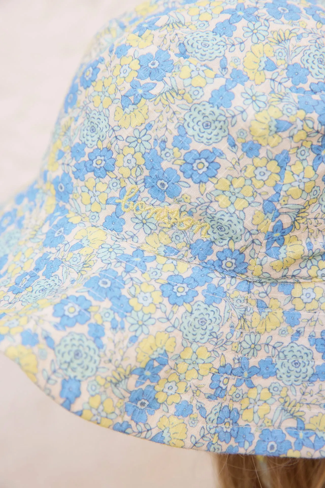 Bonton Labobine bøllehat blå blomst 52