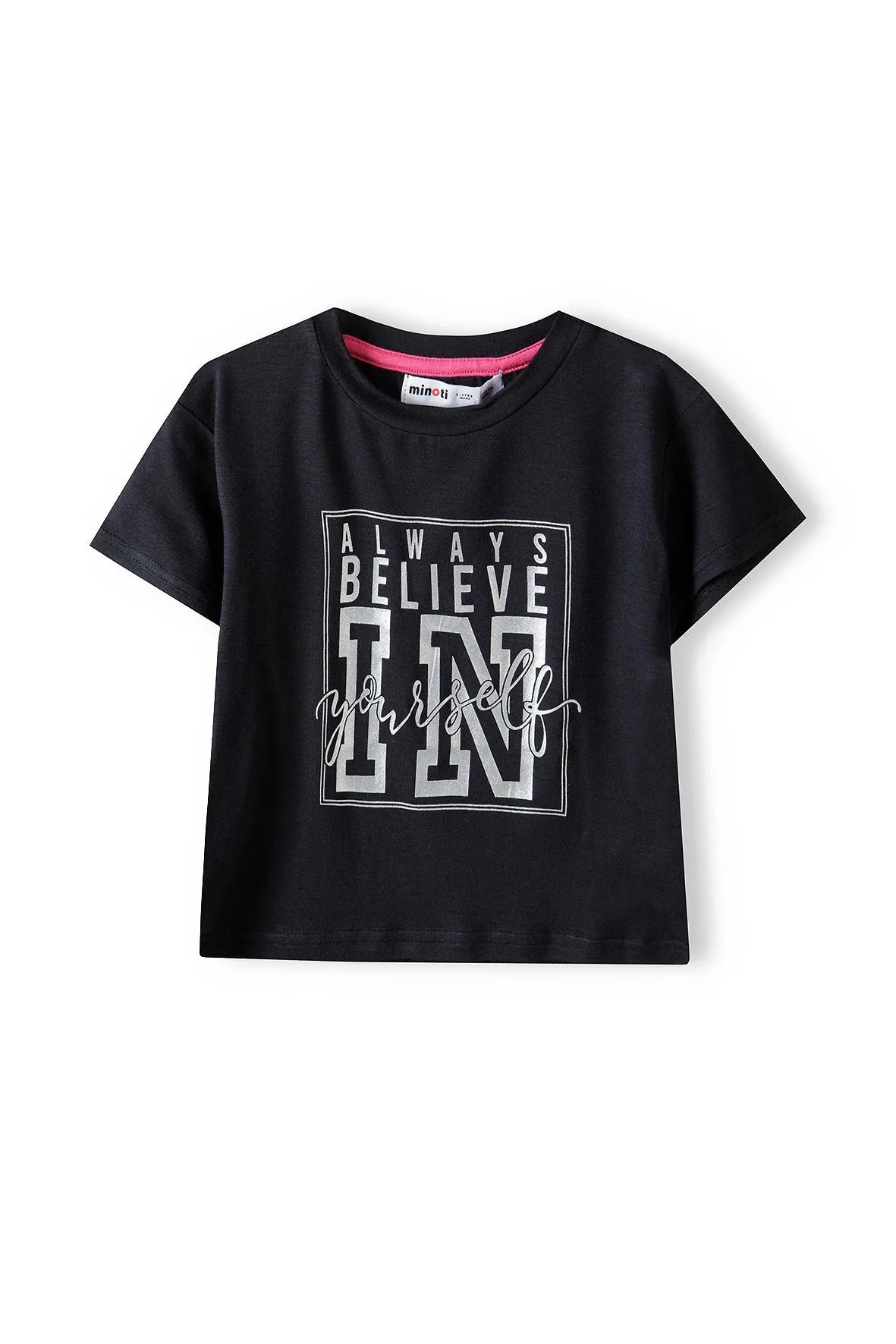 Minoti 38351 cropped t-shirt sort slogan viskose pige