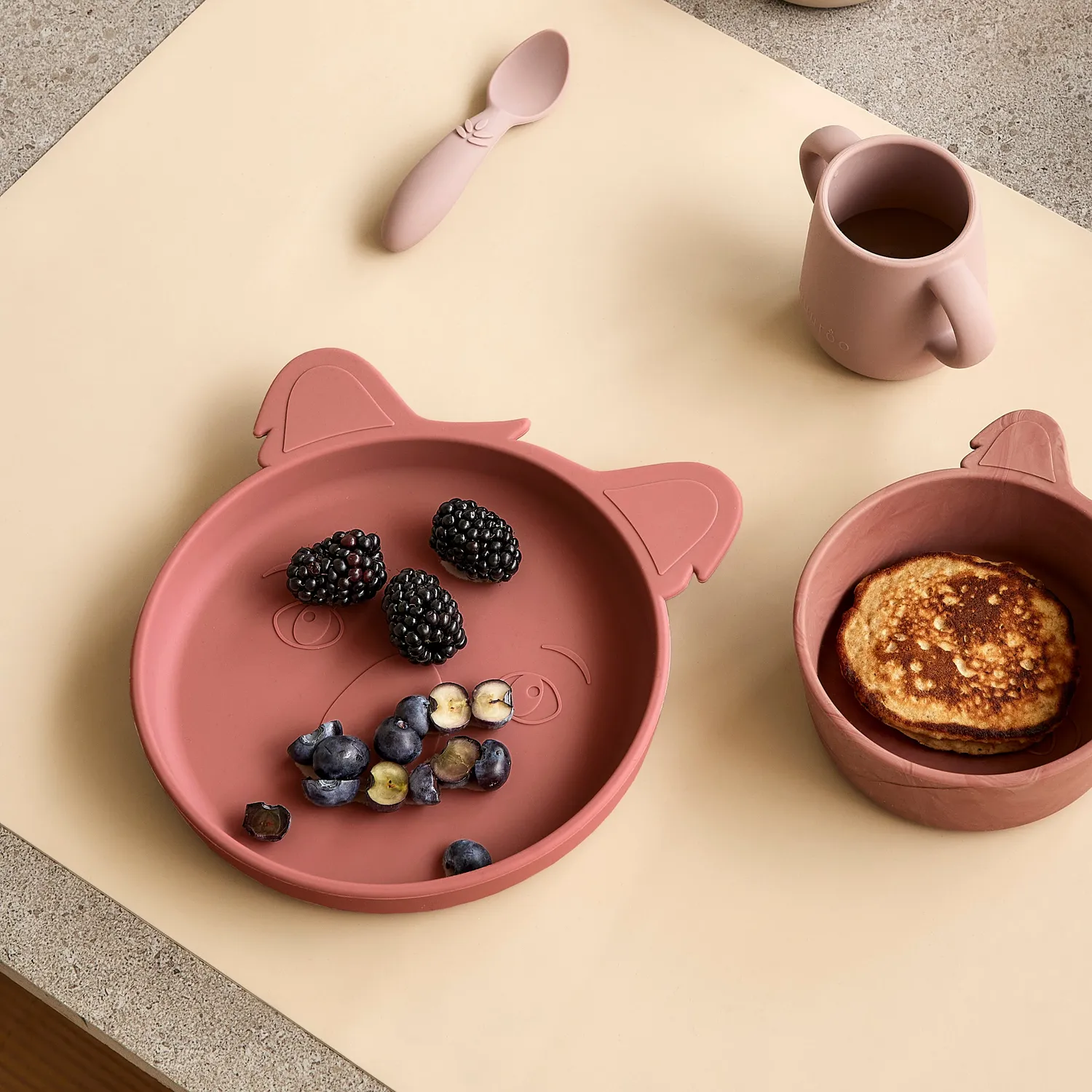nuuroo Akila tallerken Mahogany silikone 2 stk.