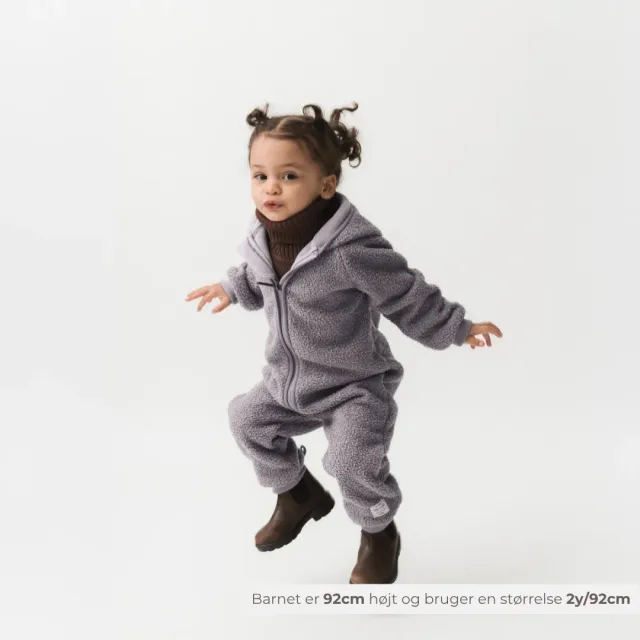MINI A TURE MATADEL heldragt 6m teddyfleece lilla